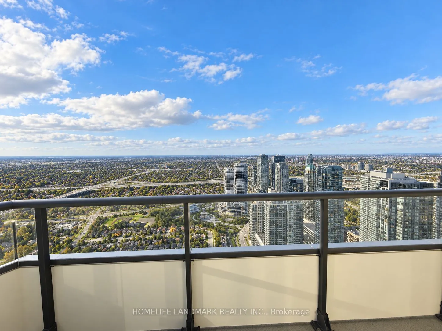 448 Burnhamthorpe Road W #5401