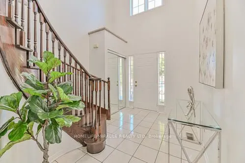 36 Letty Avenue