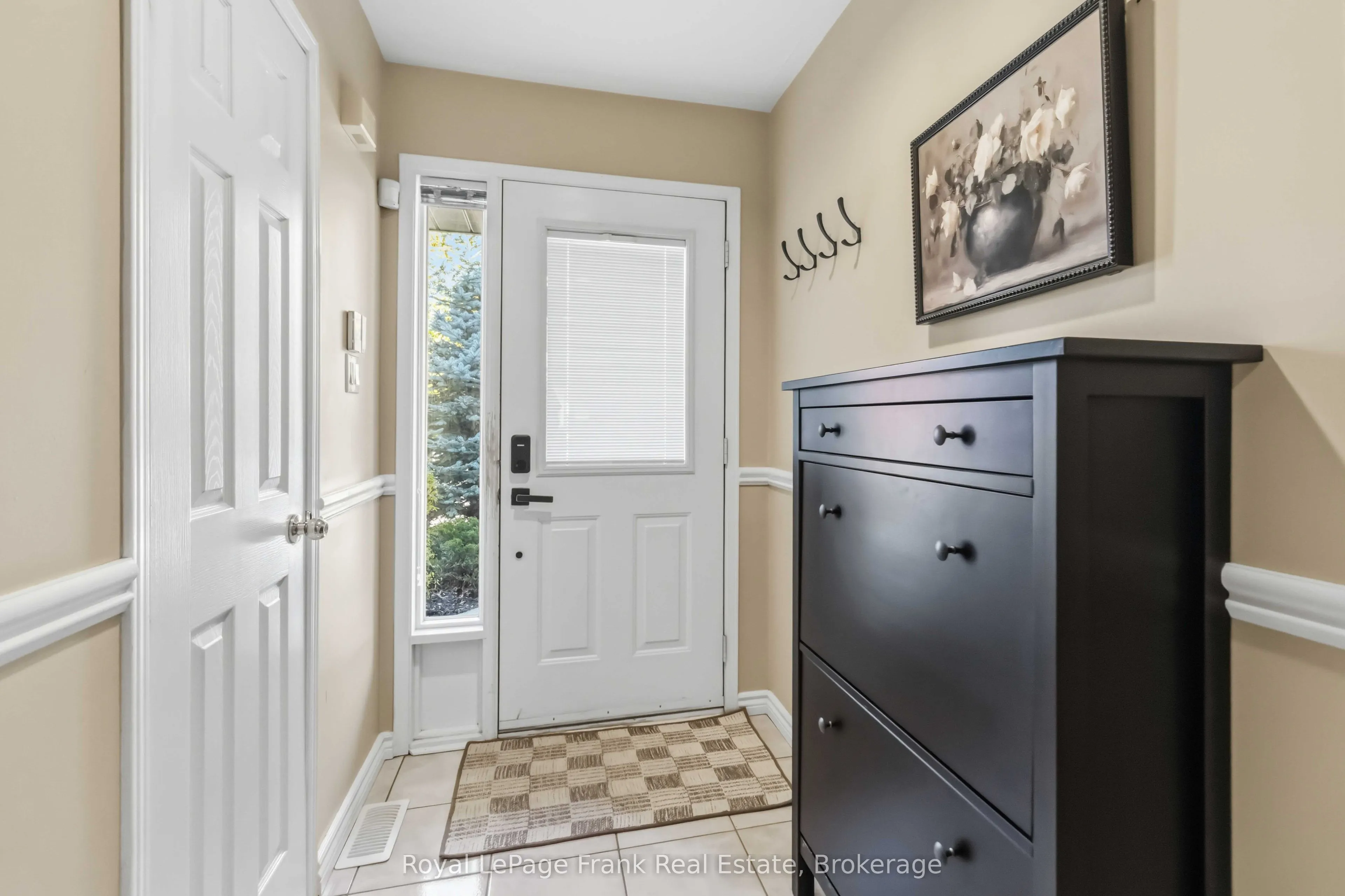 1385 Lakeshore Road W #27