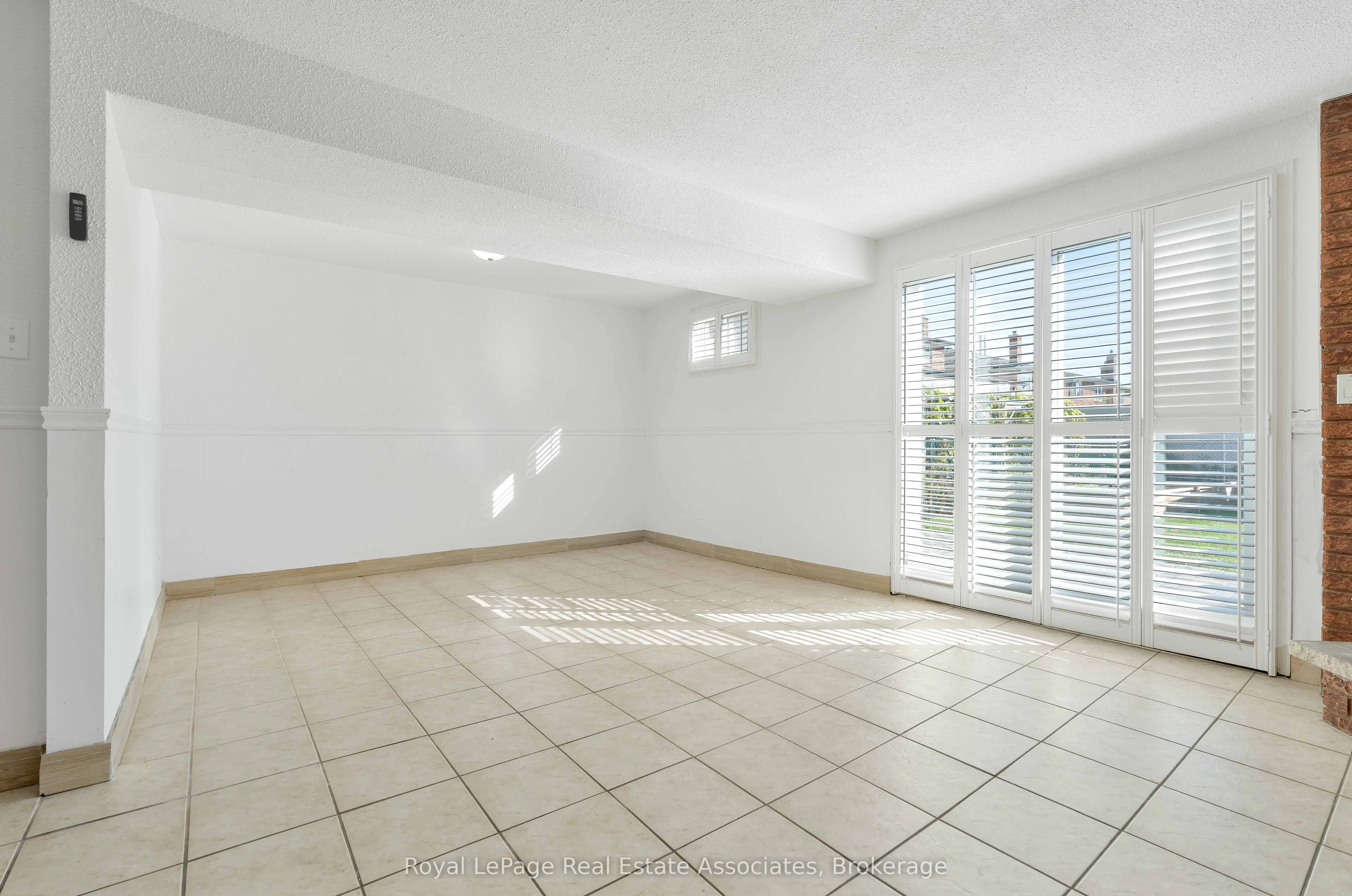 7 Capstan Court