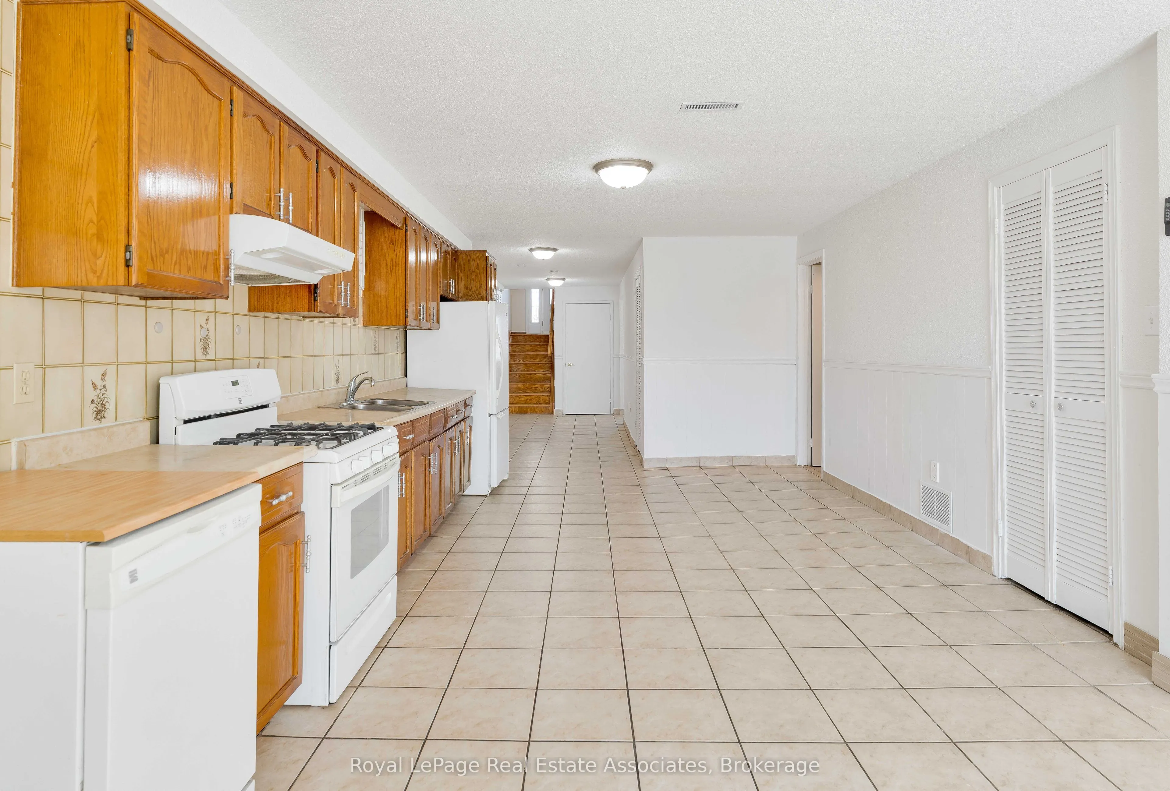 7 Capstan Court