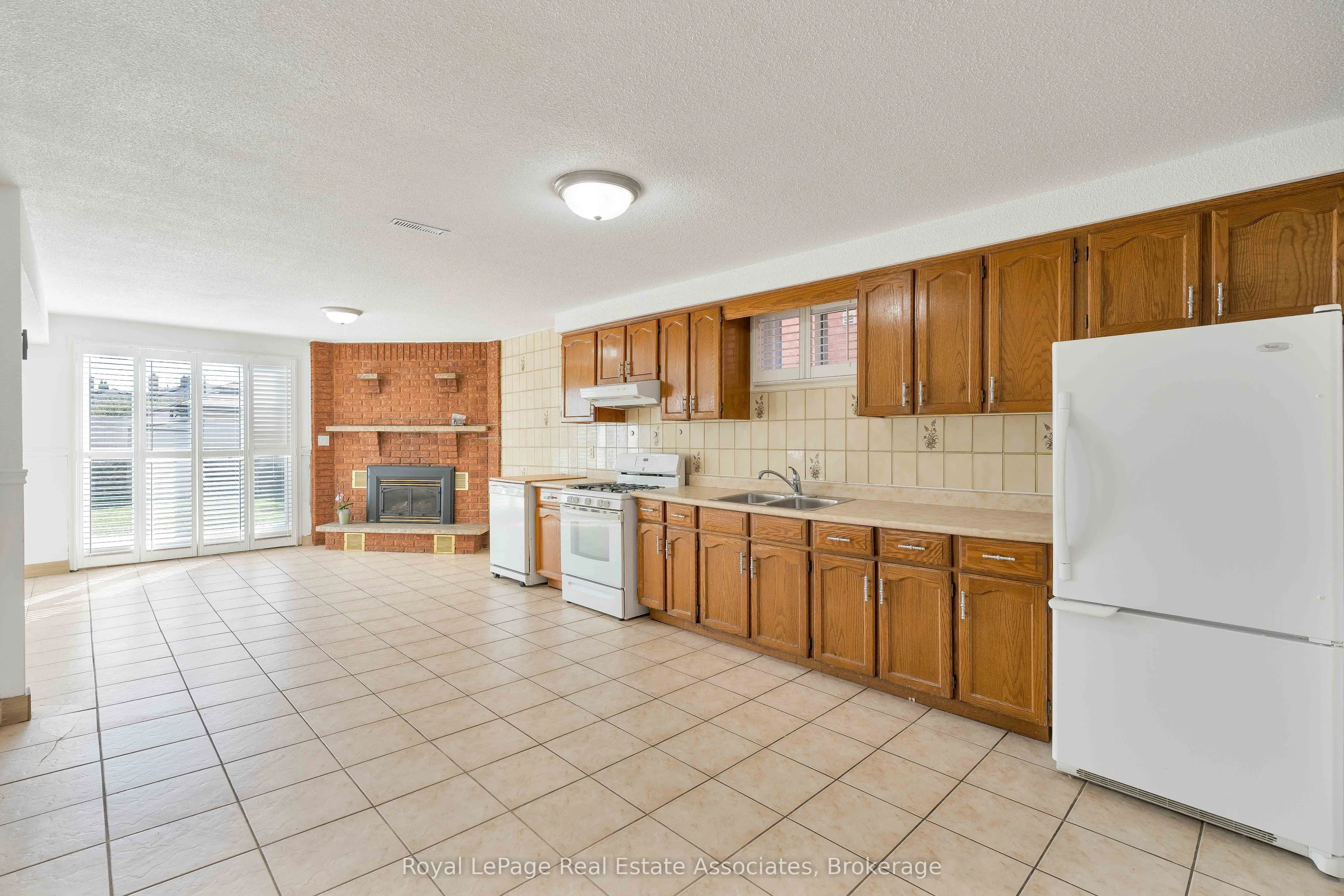 7 Capstan Court