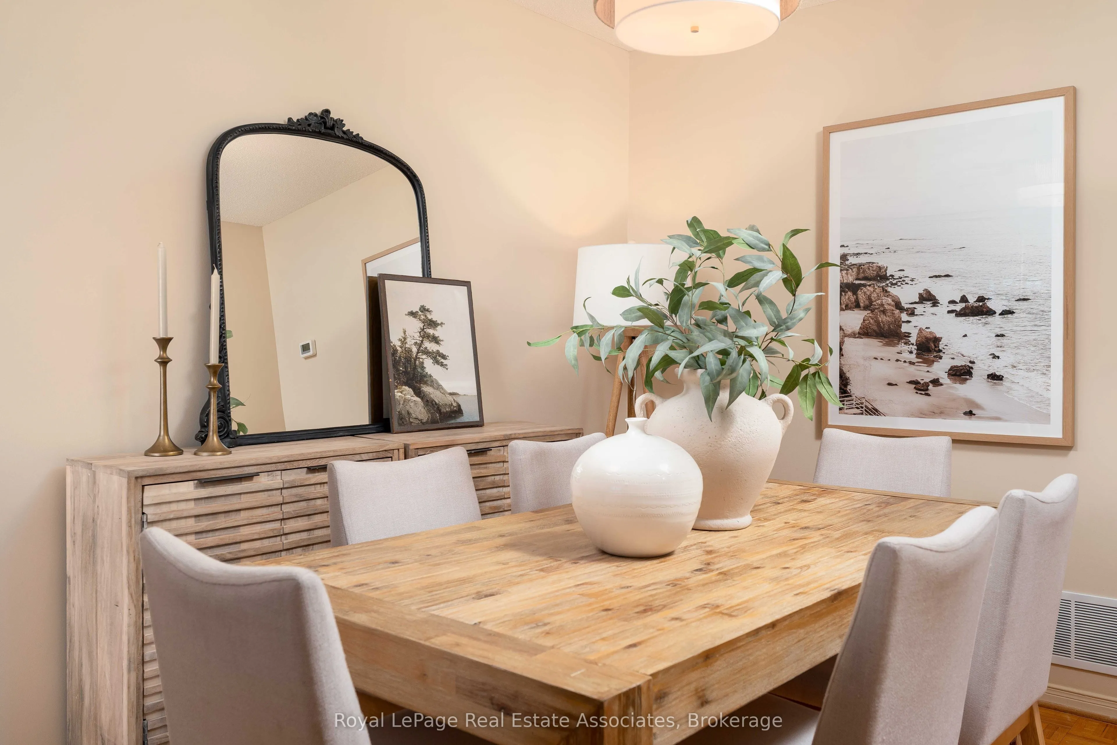 7 Capstan Court