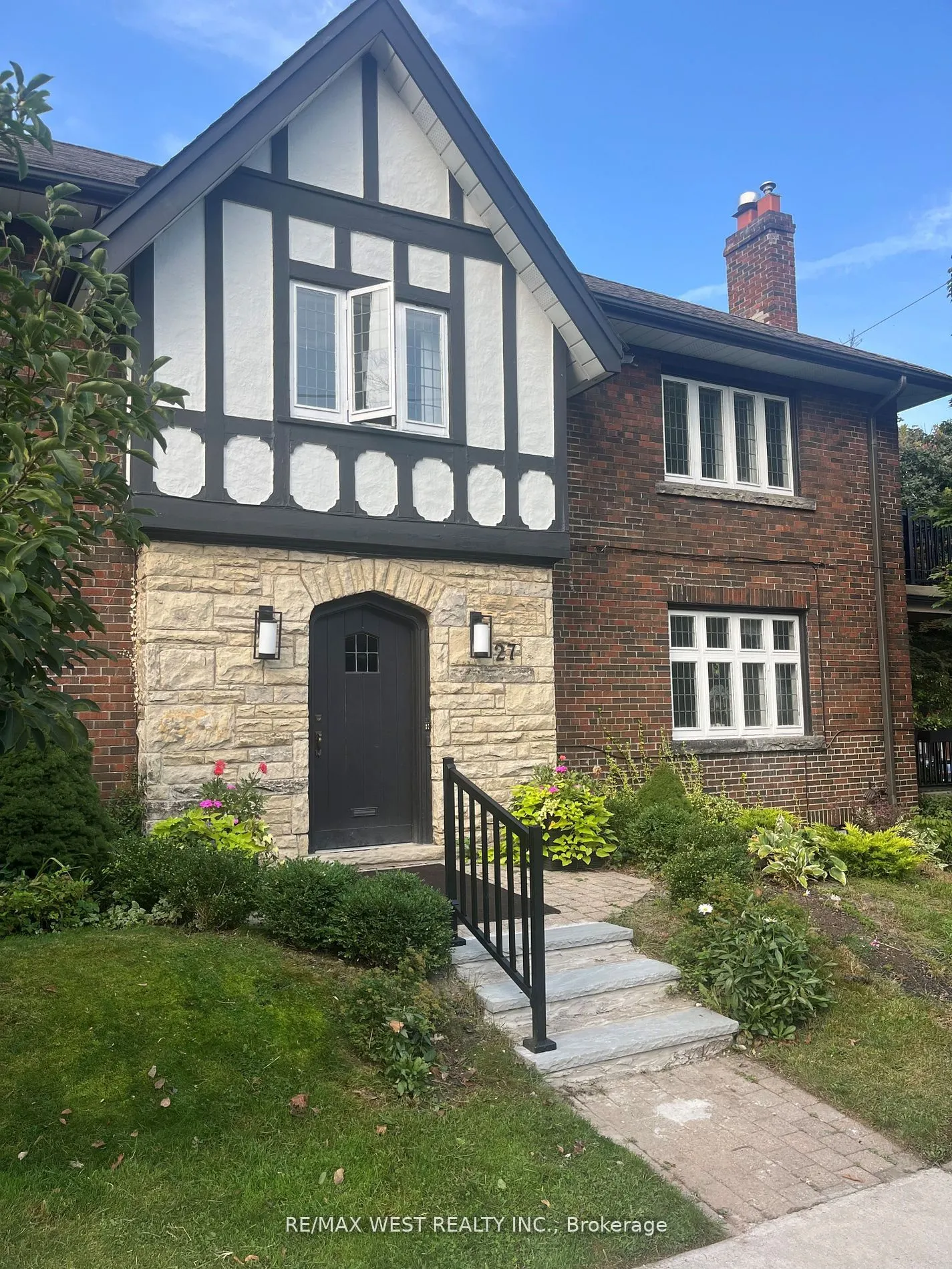 27 Oakview Avenue #Main