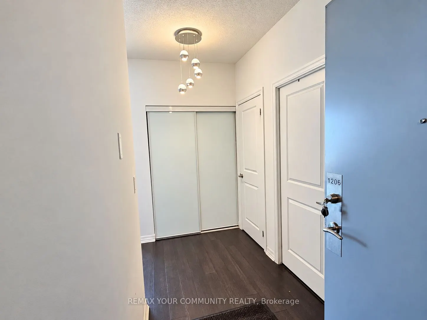 80 Esther Lorrie Drive #1206