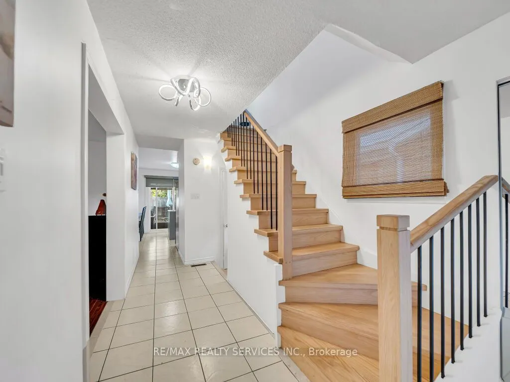 158 Fanshawe Drive
