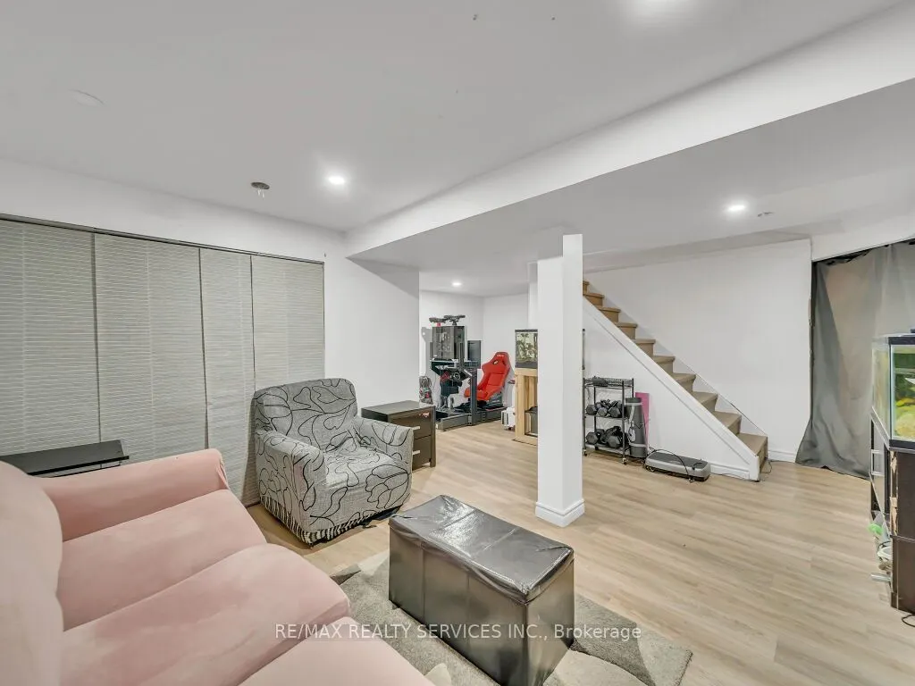 158 Fanshawe Drive