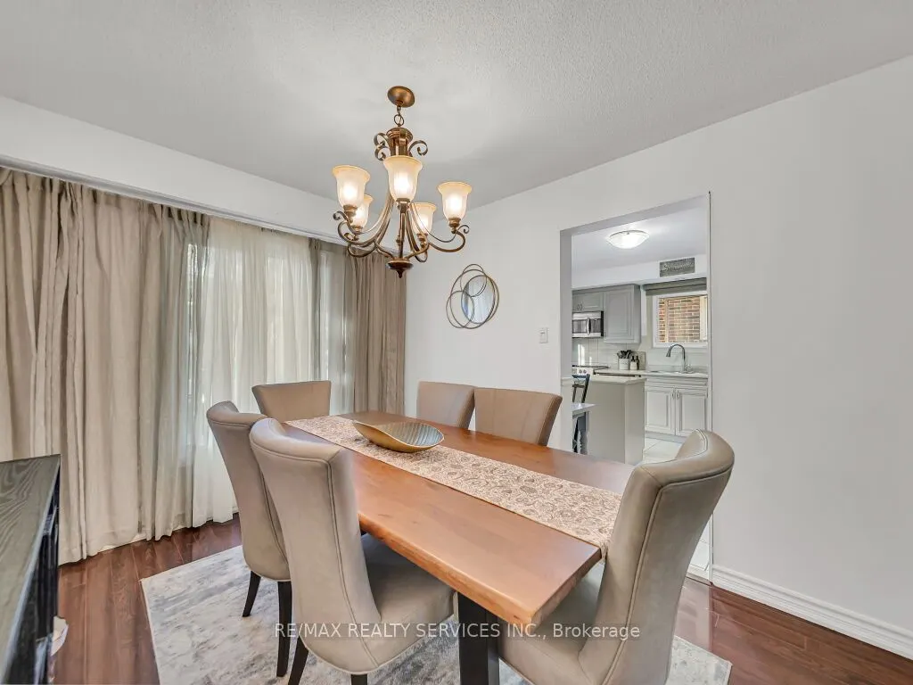 158 Fanshawe Drive