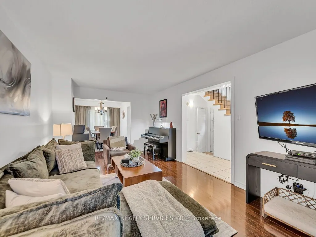 158 Fanshawe Drive