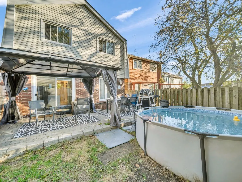 158 Fanshawe Drive