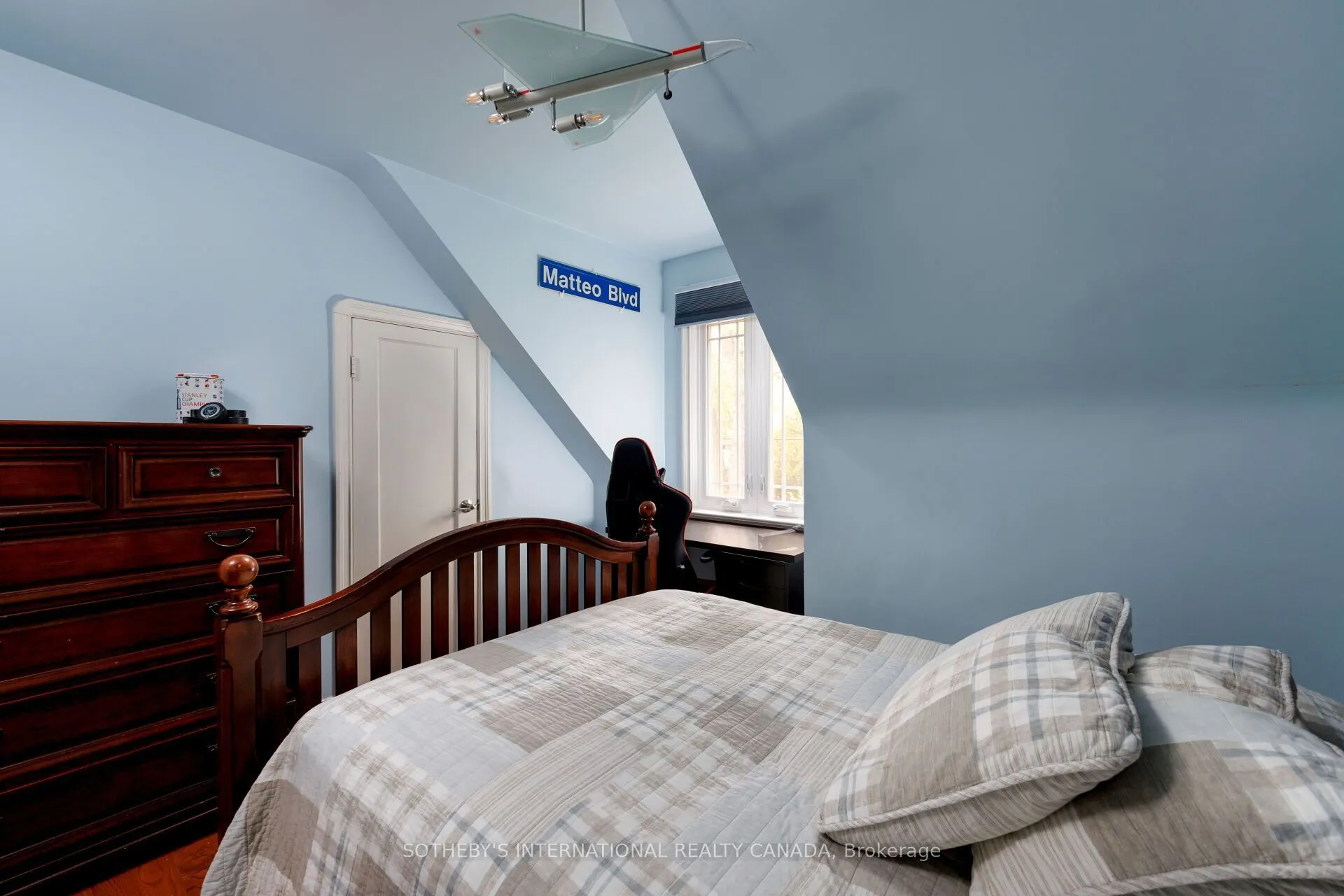 145 Brentwood Road N