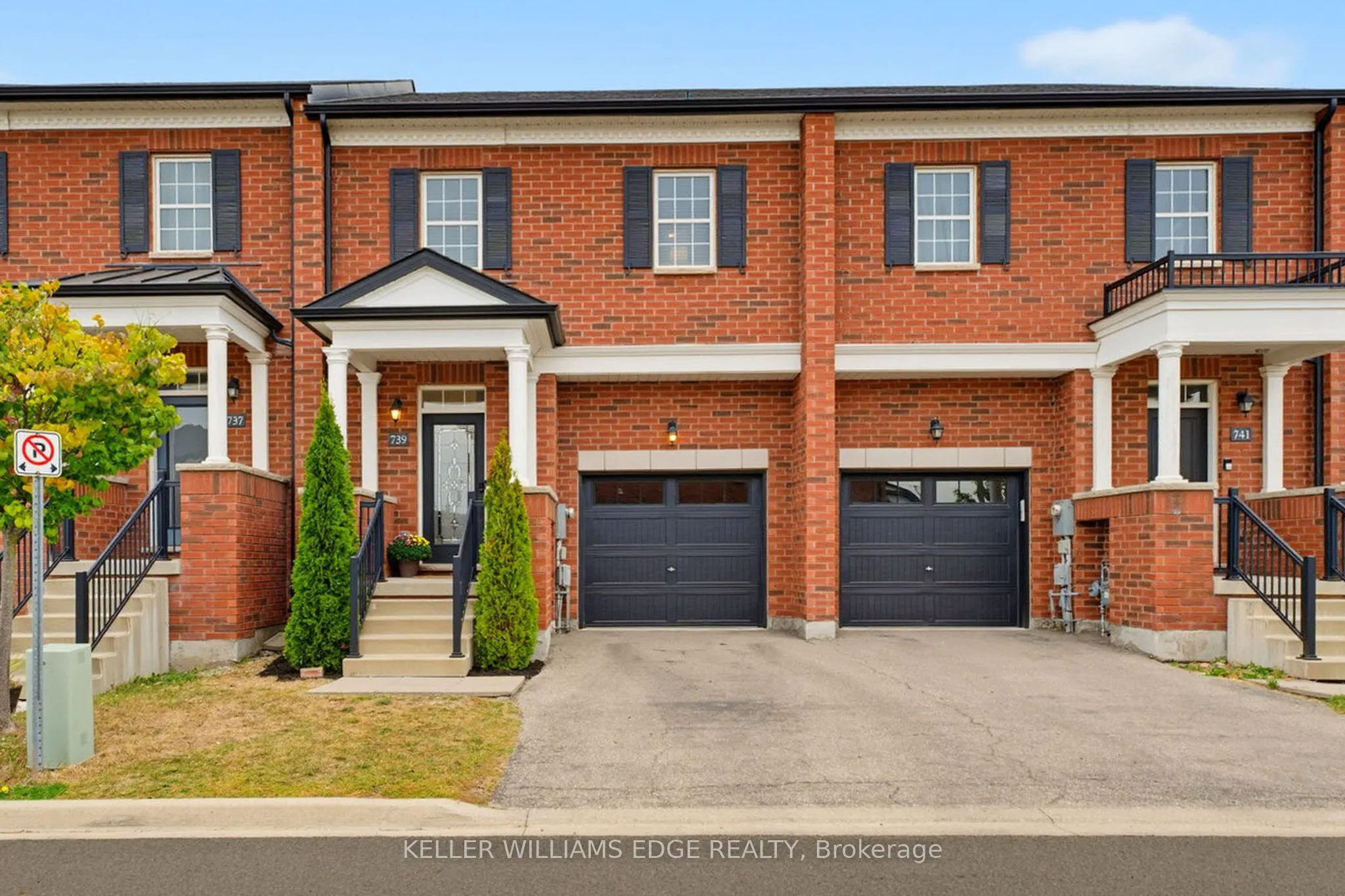 739 Banks Crescent