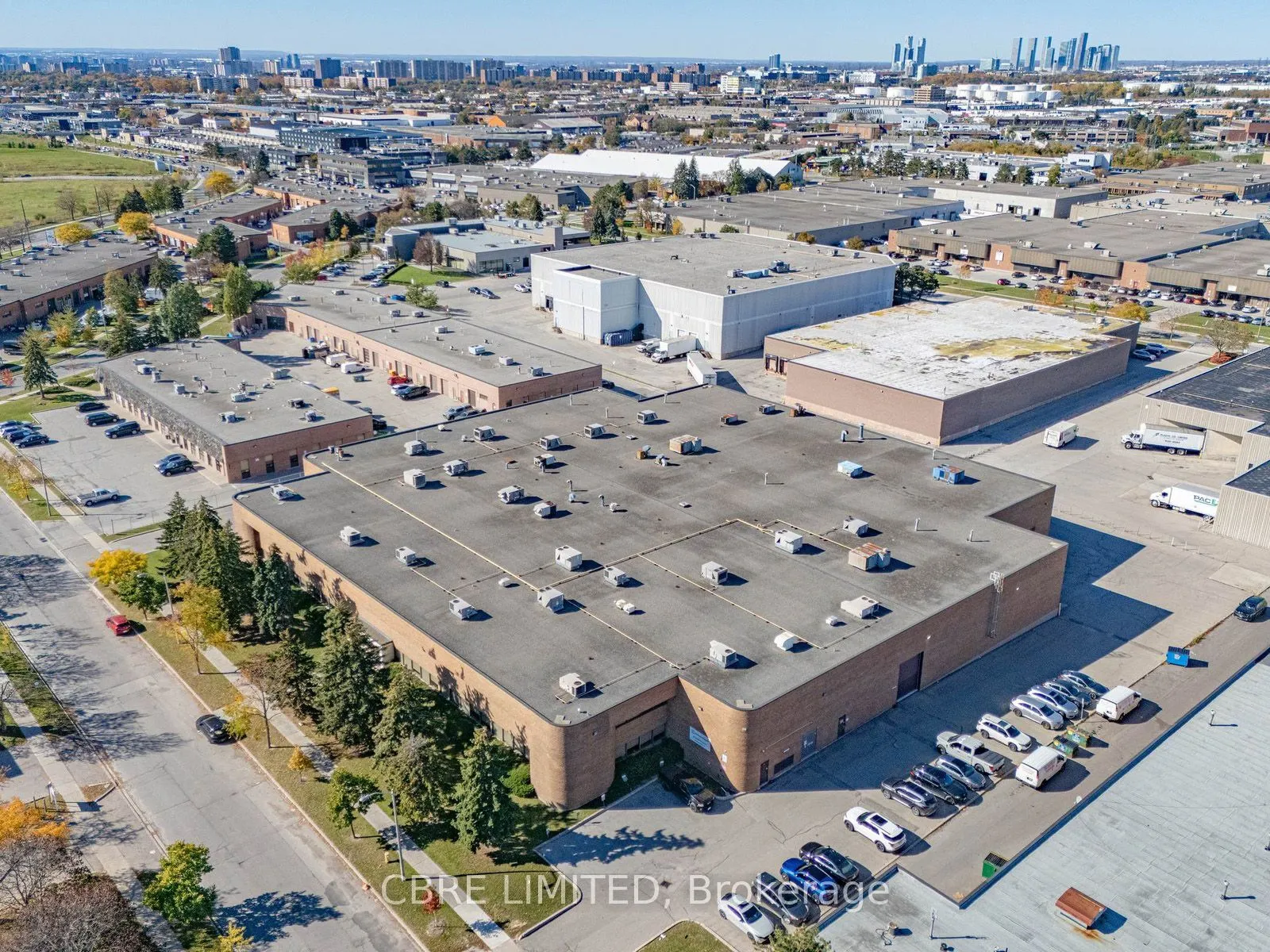 39 Kodiak Crescent