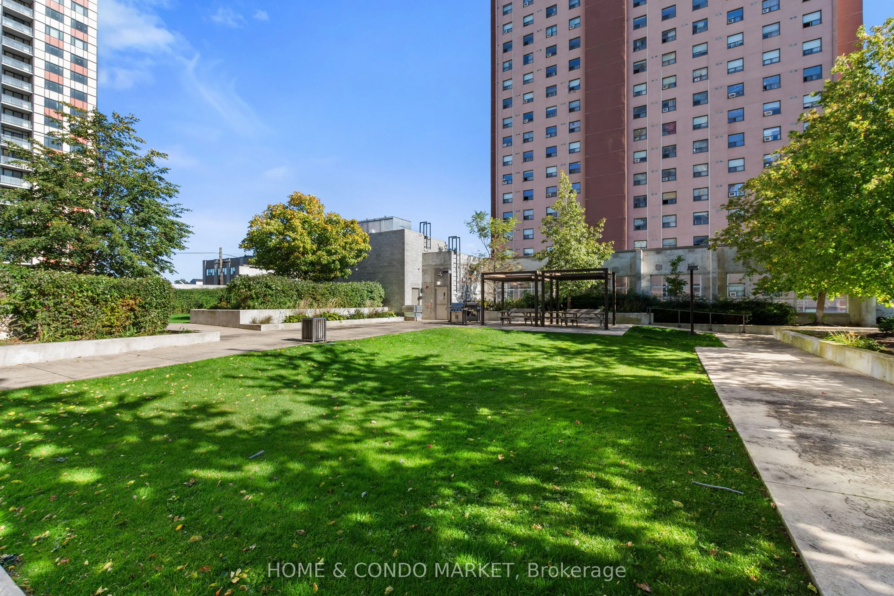 1410 Dupont Street #2404