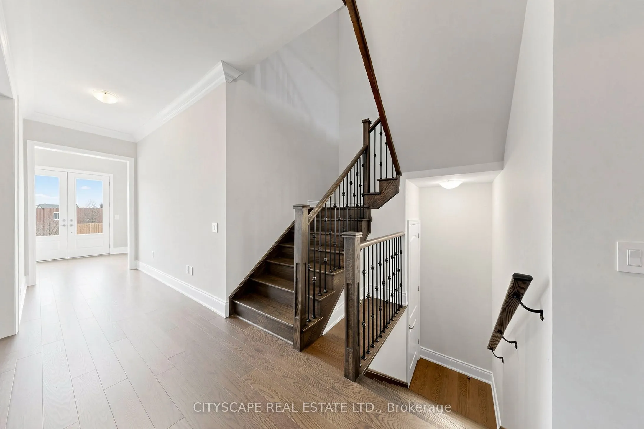 71 Raspberry Ridge Avenue