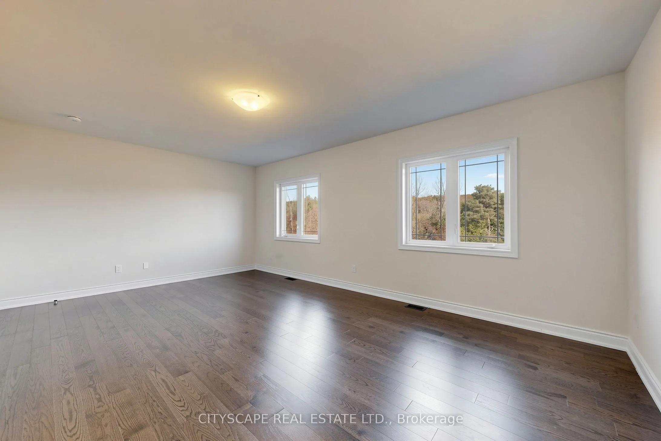 71 Raspberry Ridge Avenue