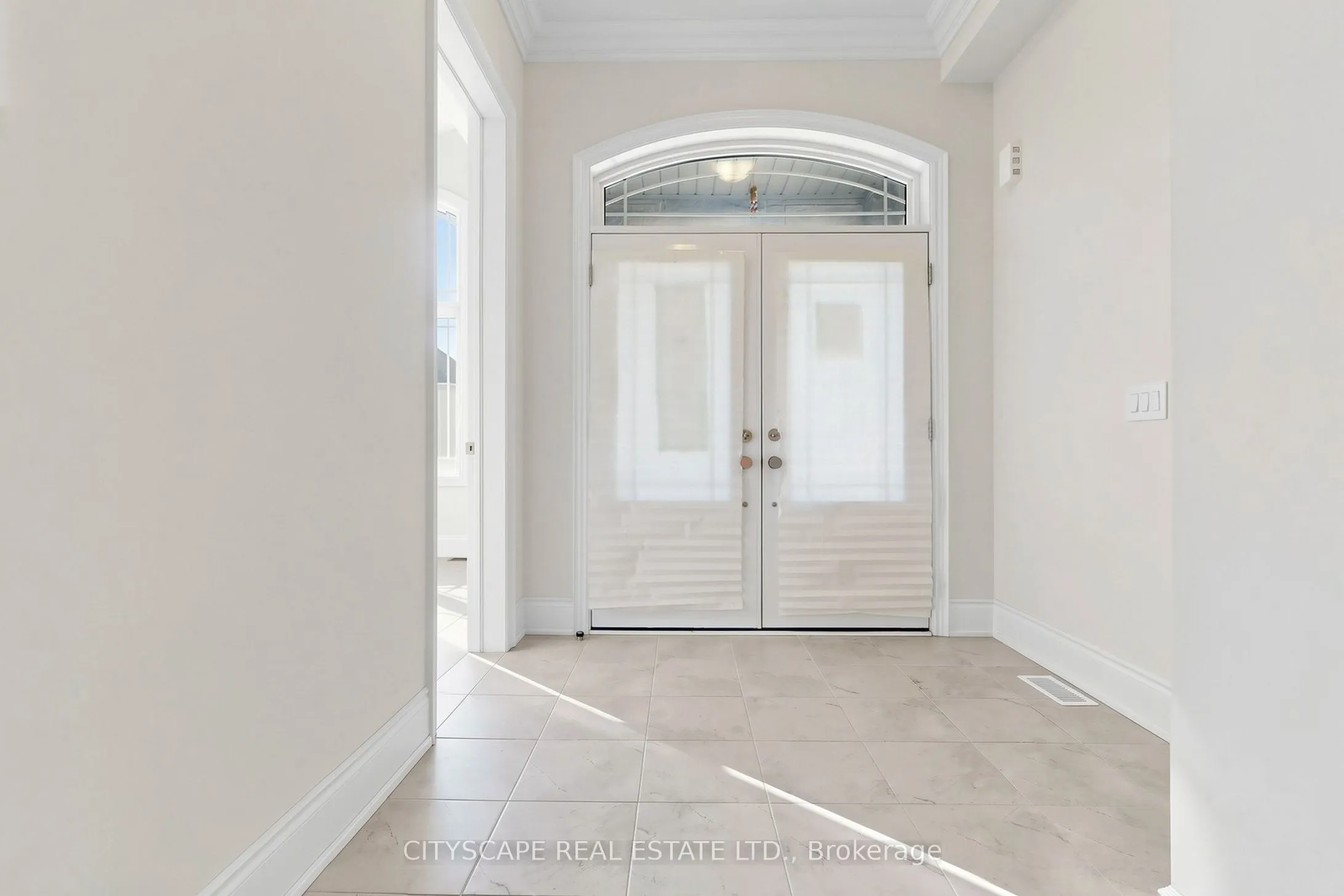 59 Raspberry Ridge Avenue
