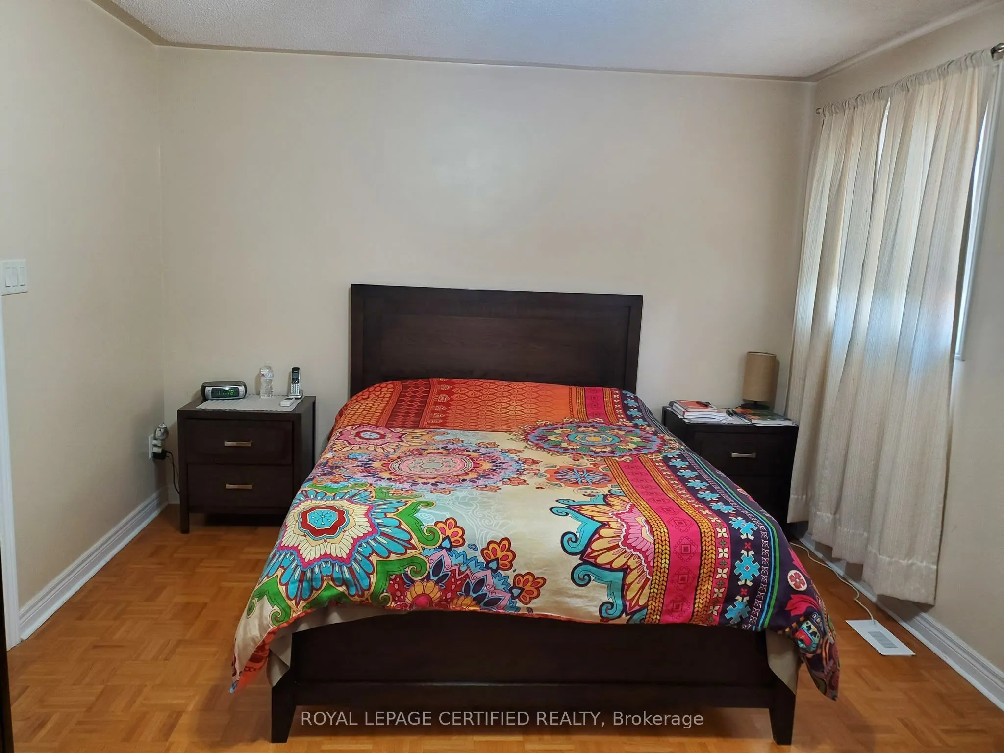 35 Citadel Crescent #Upper Level