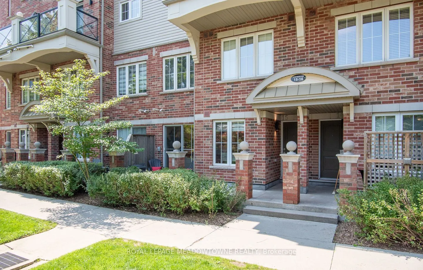 2563 Sixth Line #15