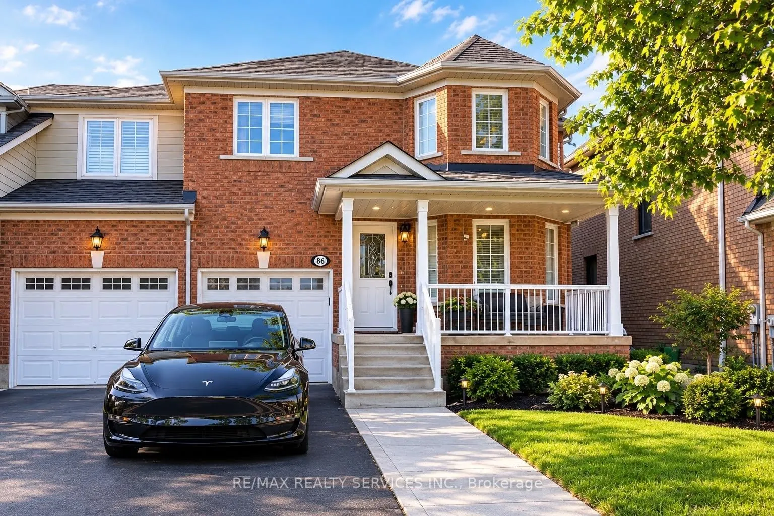 86 Heartleaf Crescent