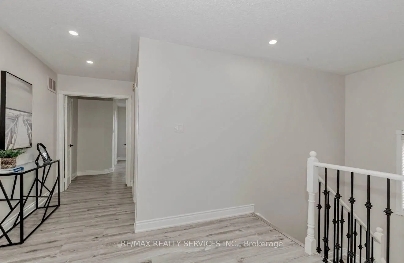 86 Heartleaf Crescent