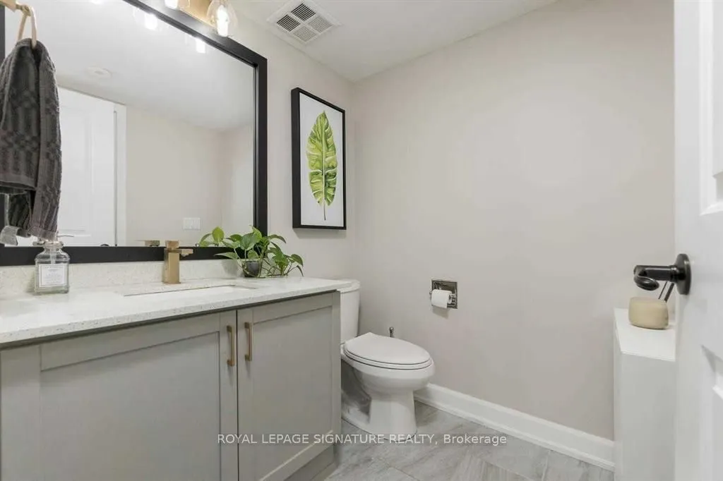 3400 Lake Shore Boulevard W #102
