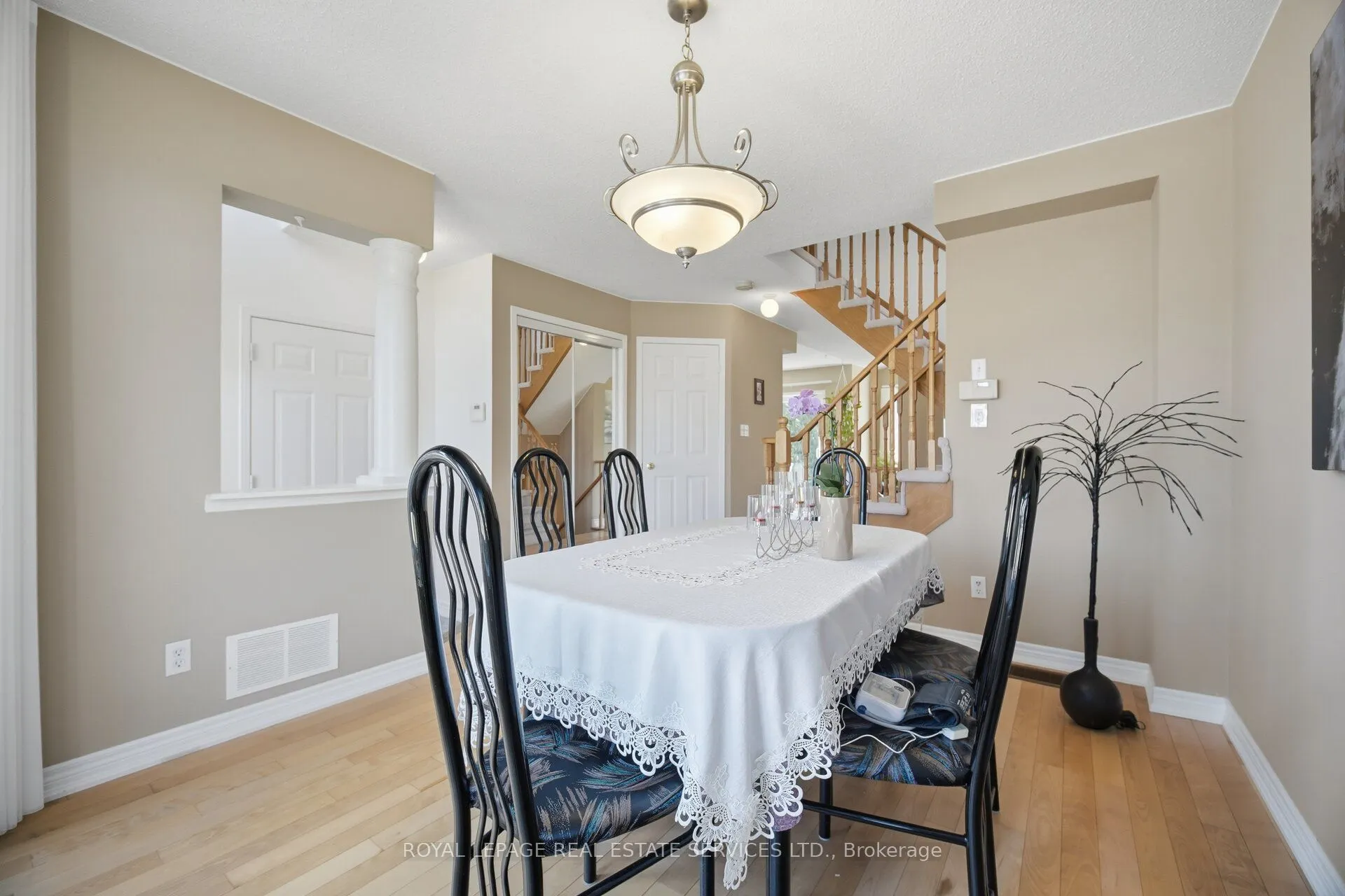 2194 Sutton Drive