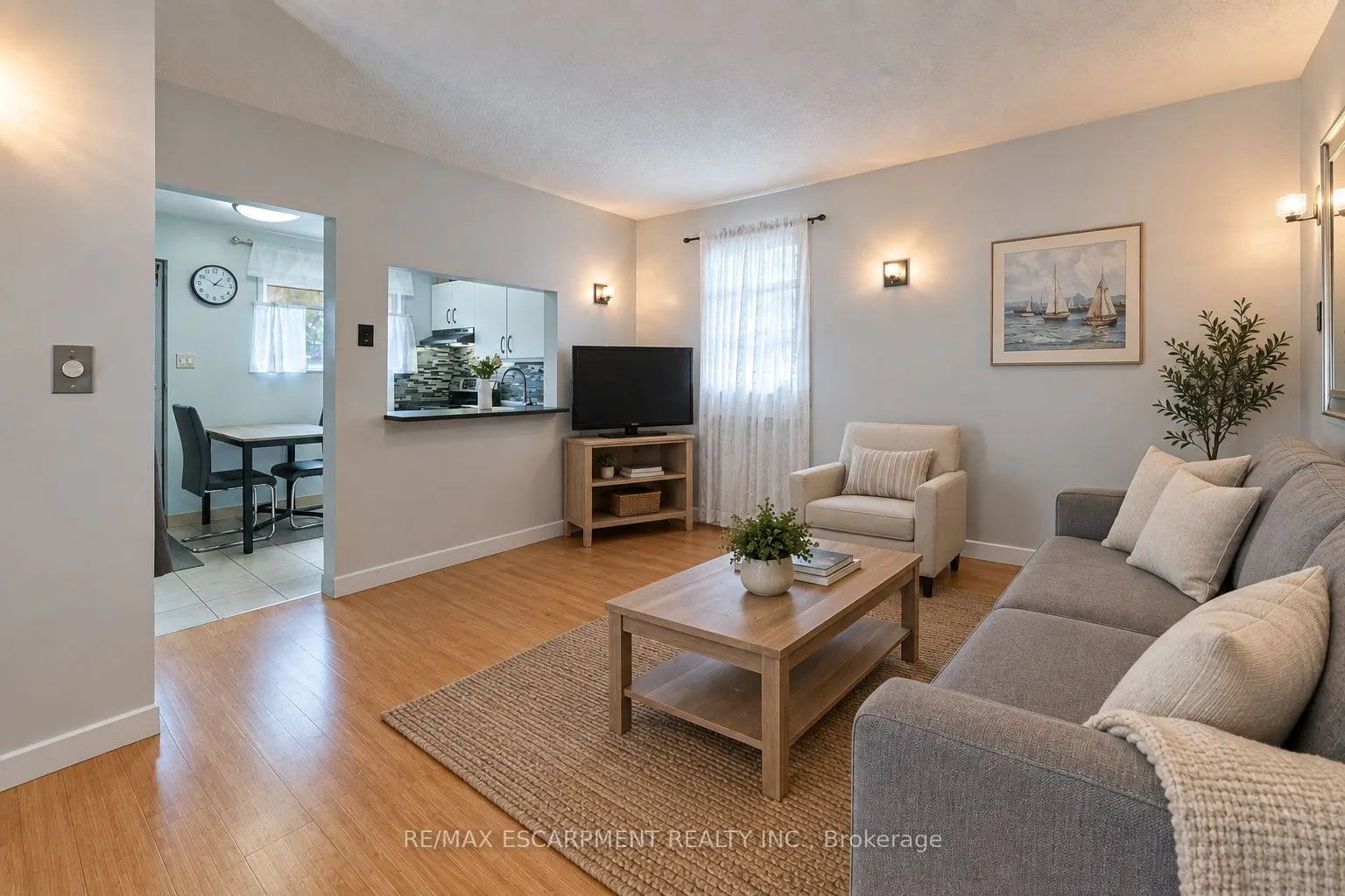253 Eaglewood Boulevard
