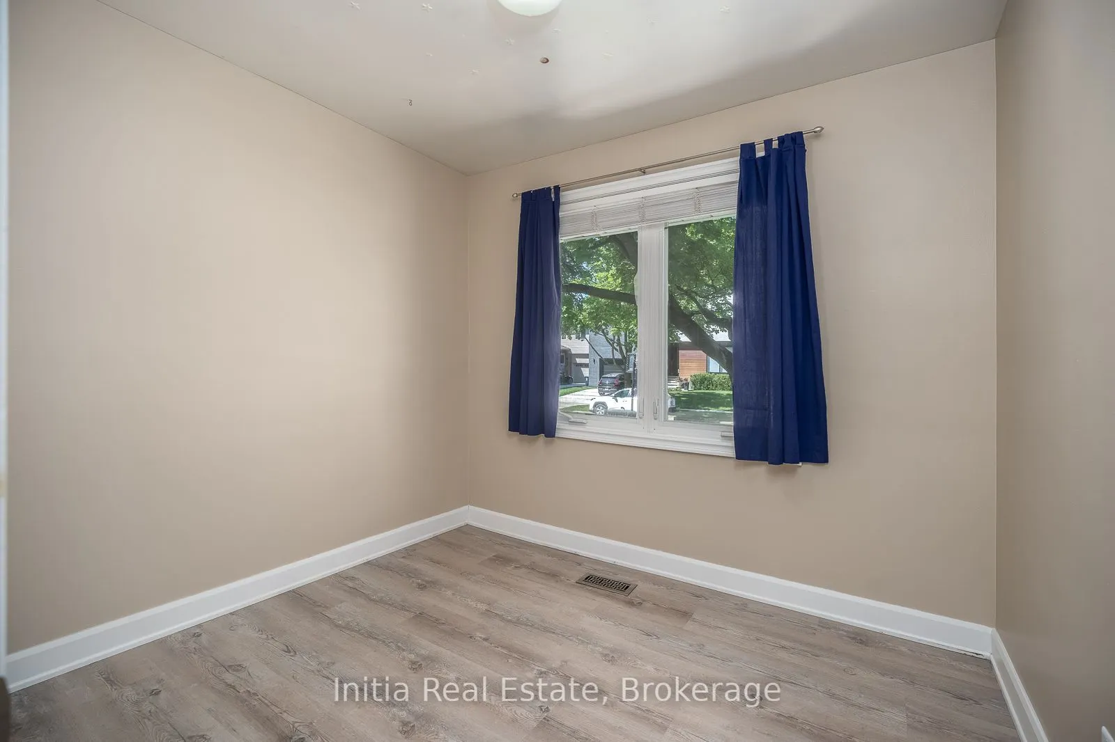 53 Burrows Avenue