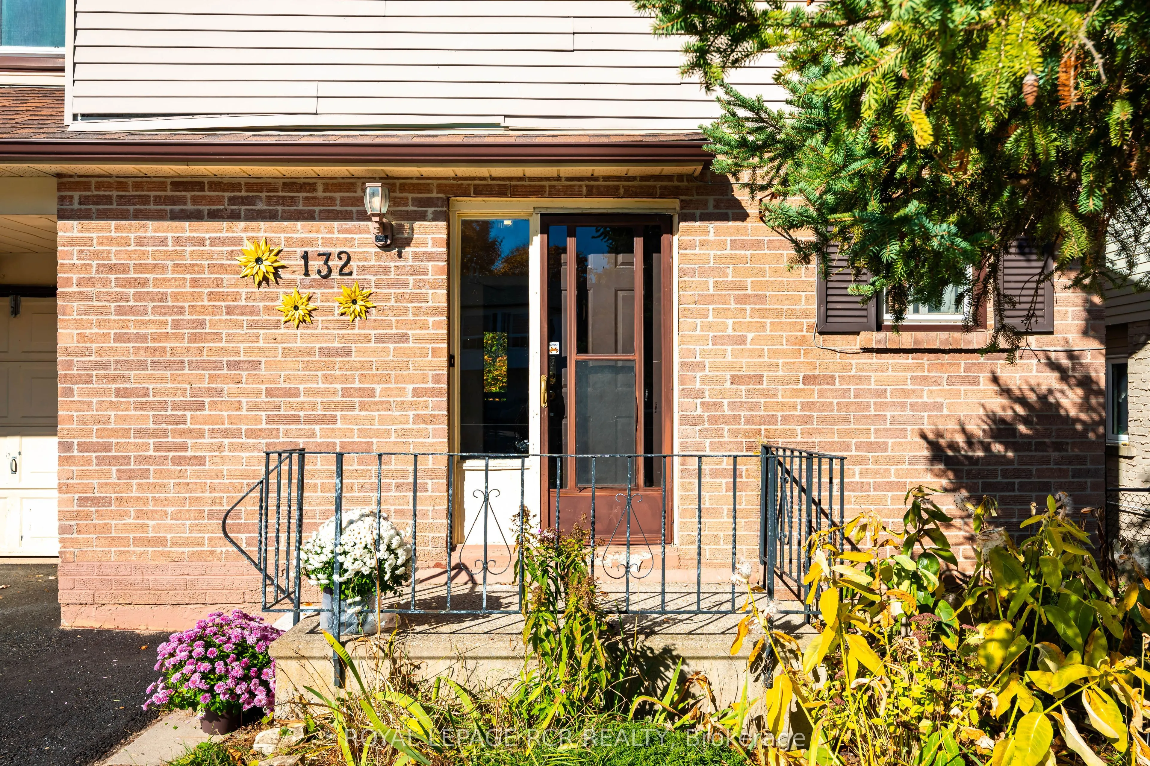 132 Goldgate Crescent