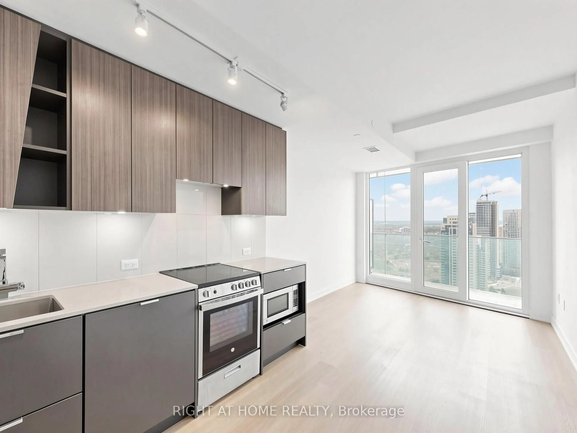 3883 Quartz Road #3412