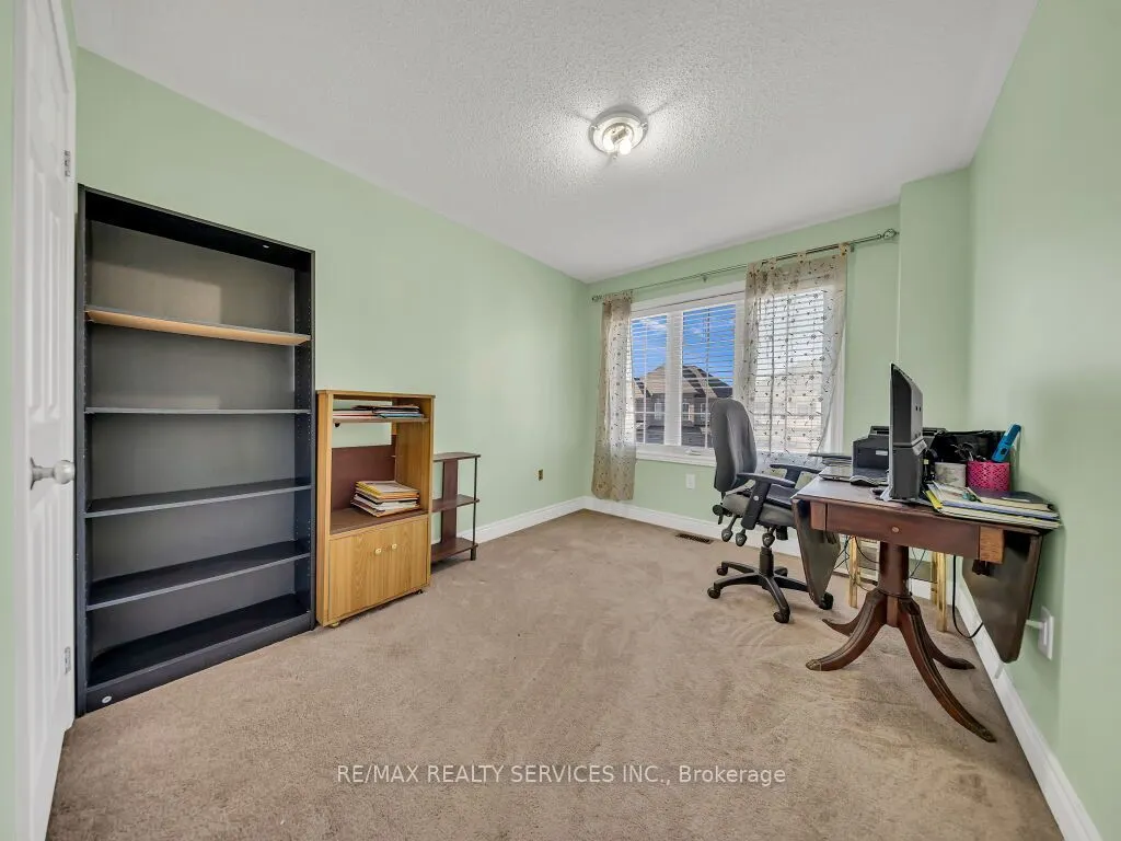 28 Zanetta Crescent