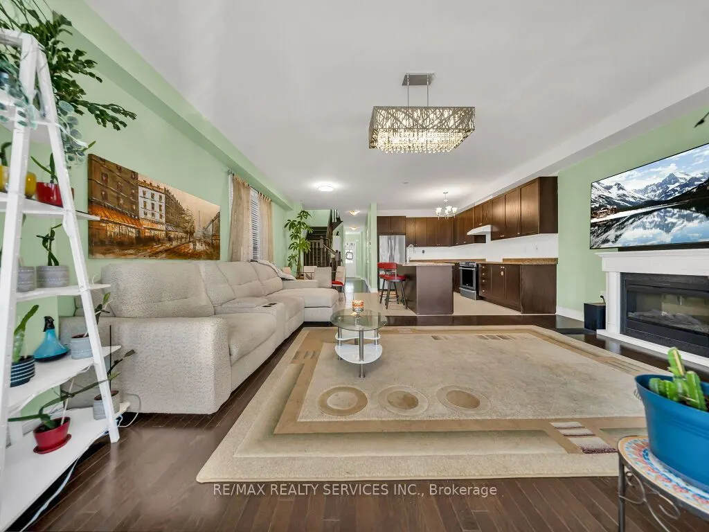 28 Zanetta Crescent
