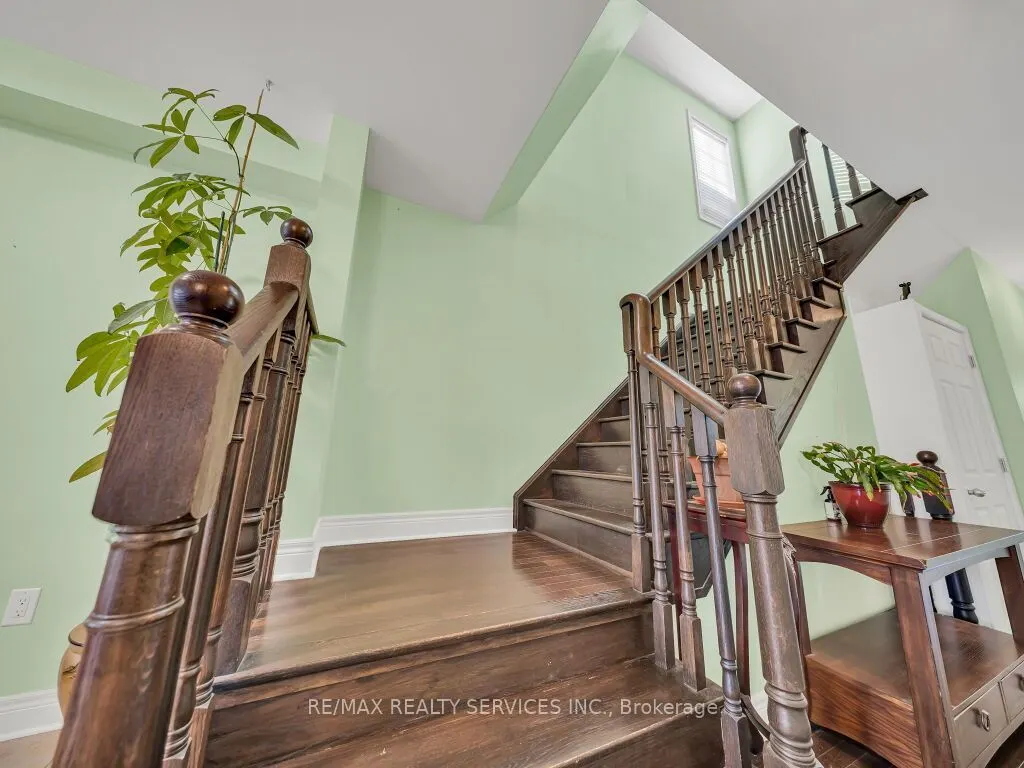 28 Zanetta Crescent