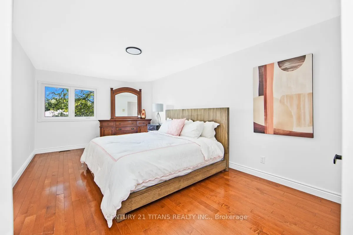 1692 Baymill Court