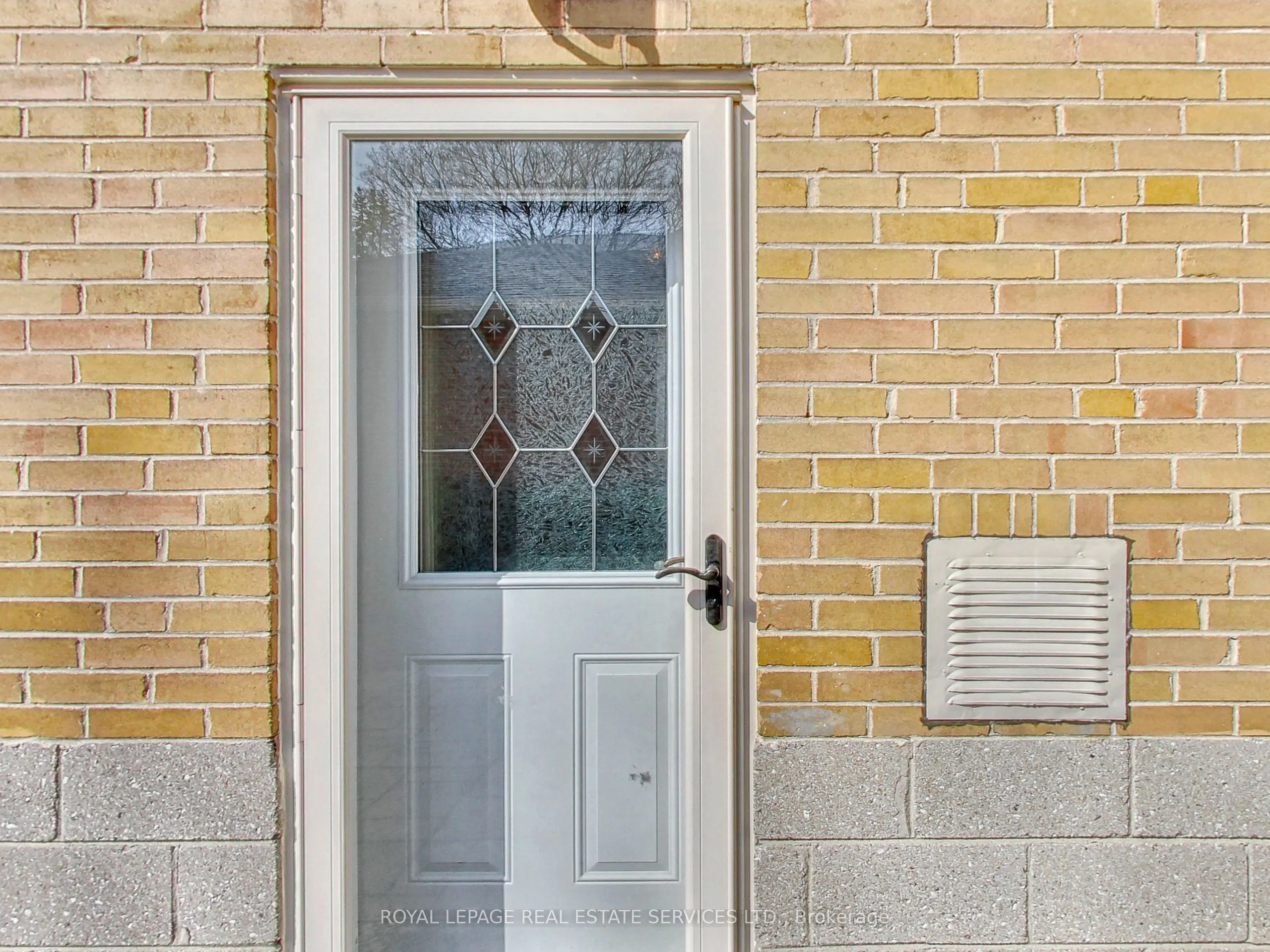 51 Norseman Street #Lower