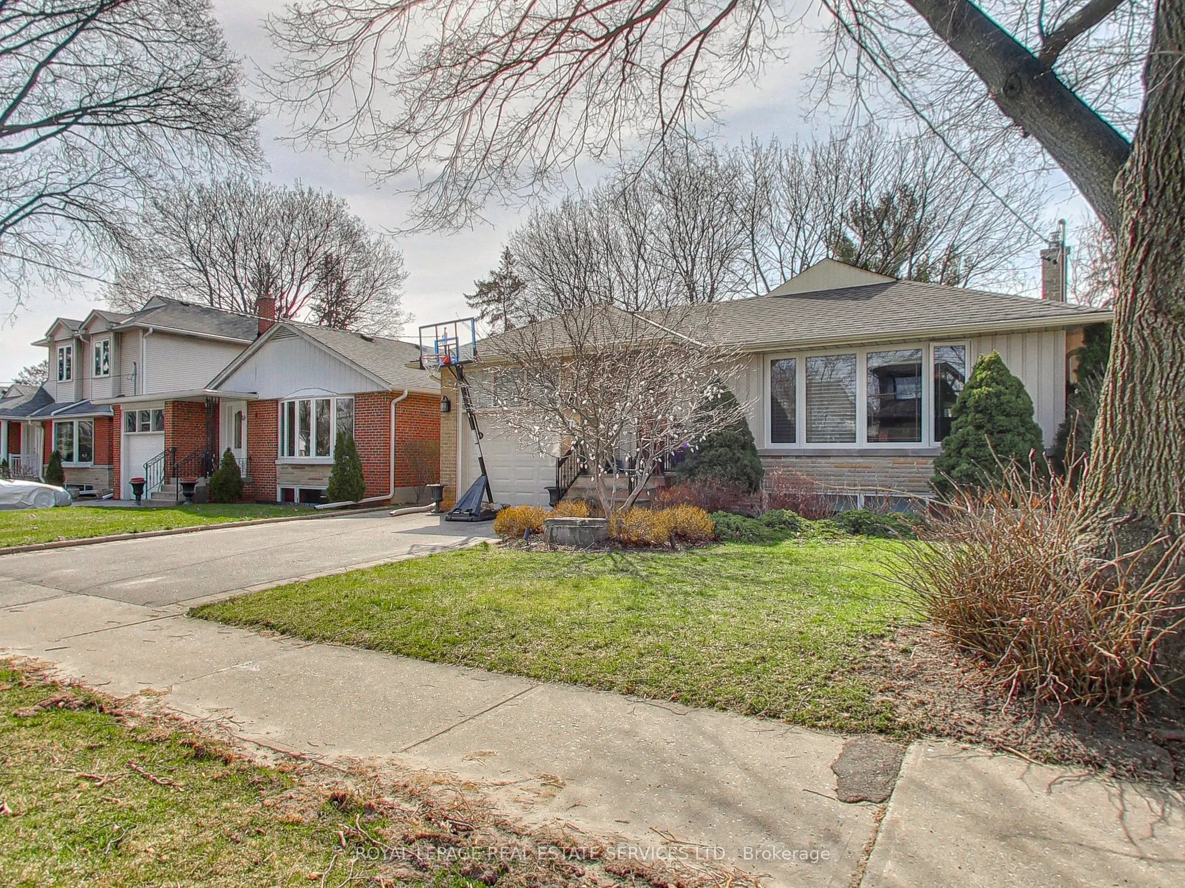 51 Norseman Street #Lower