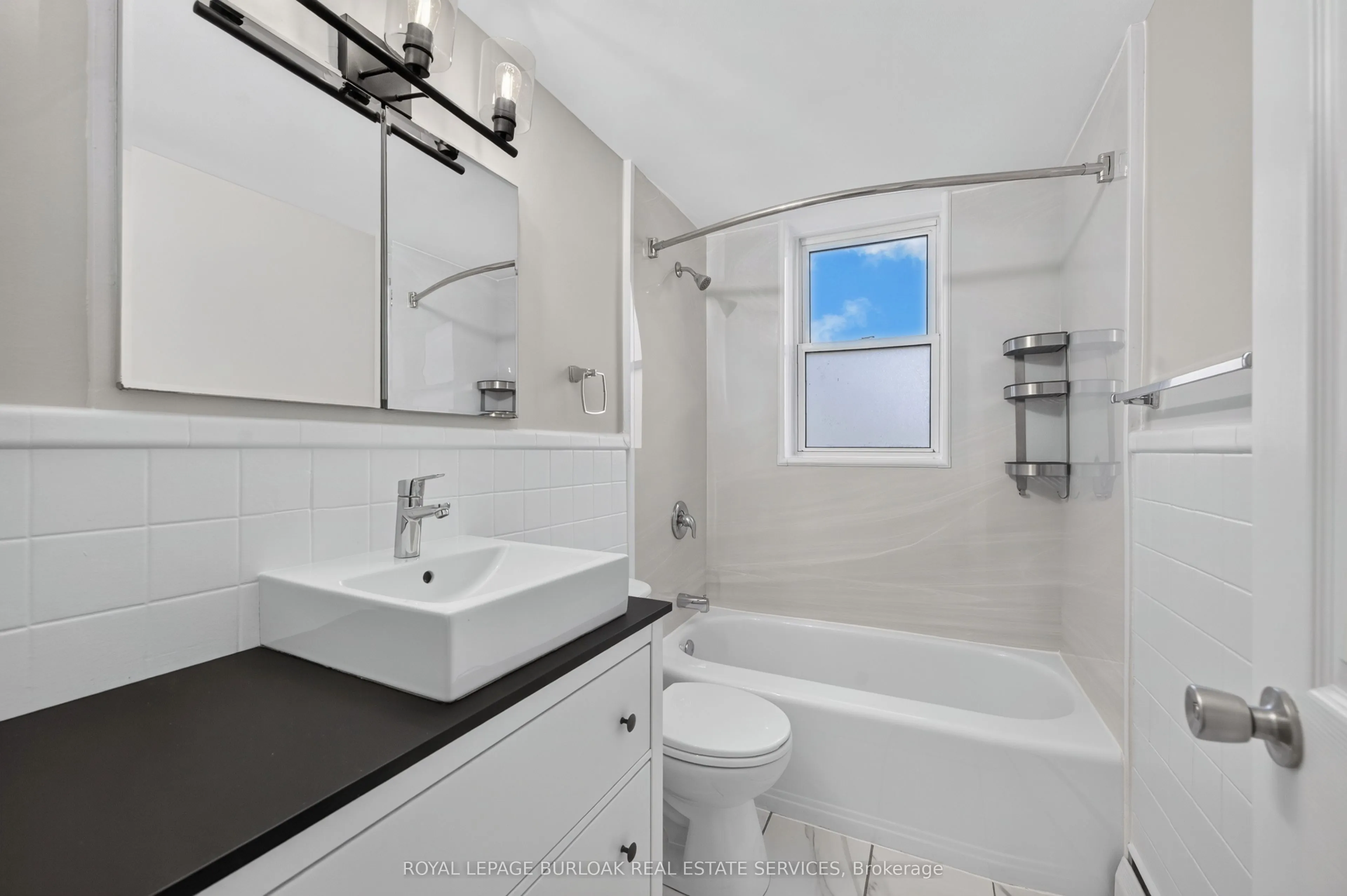 2420 New Street #1