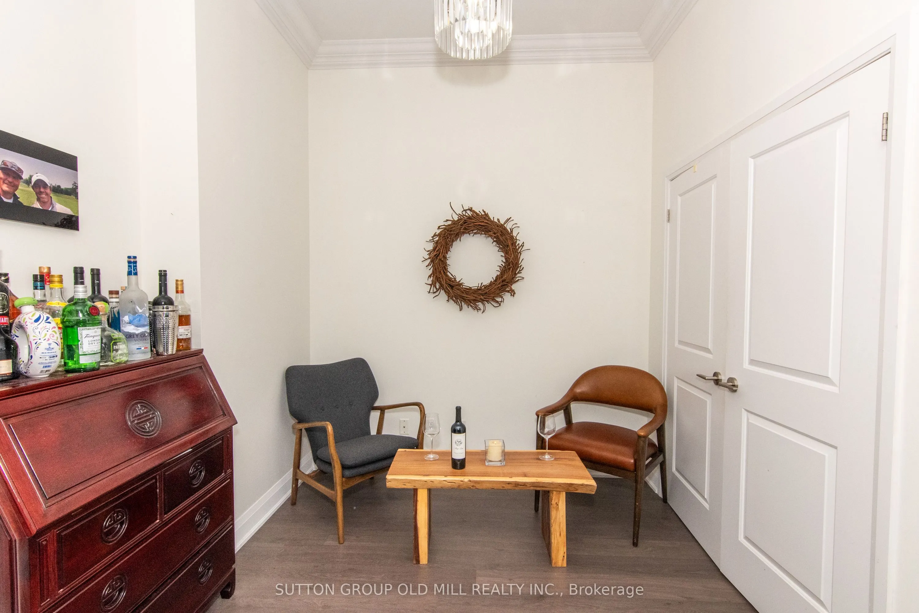35 Fontenay Court #1207