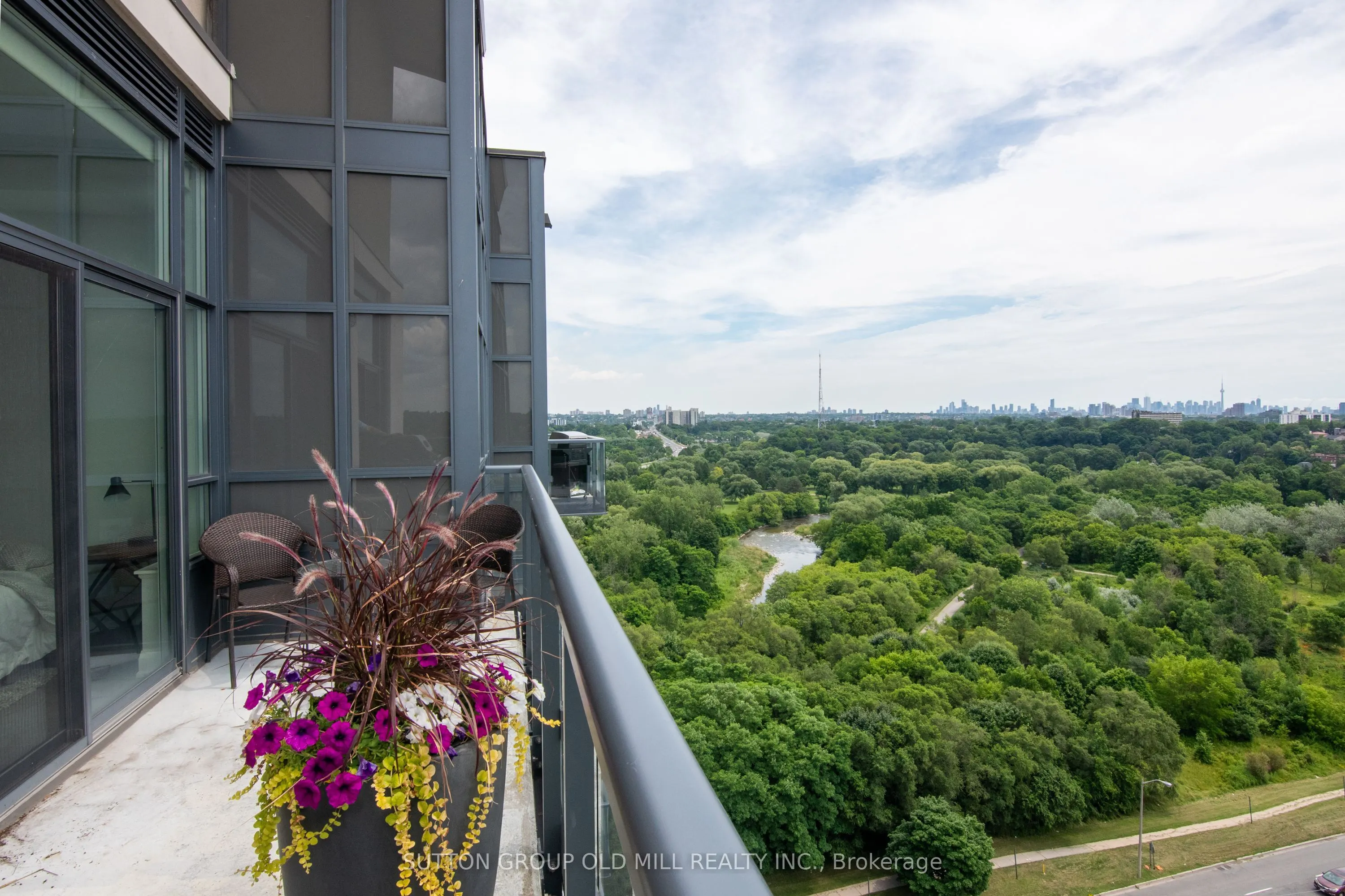 35 Fontenay Court #1207