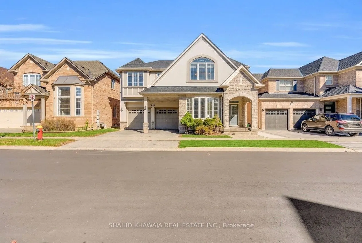 1493 Marshall Crescent