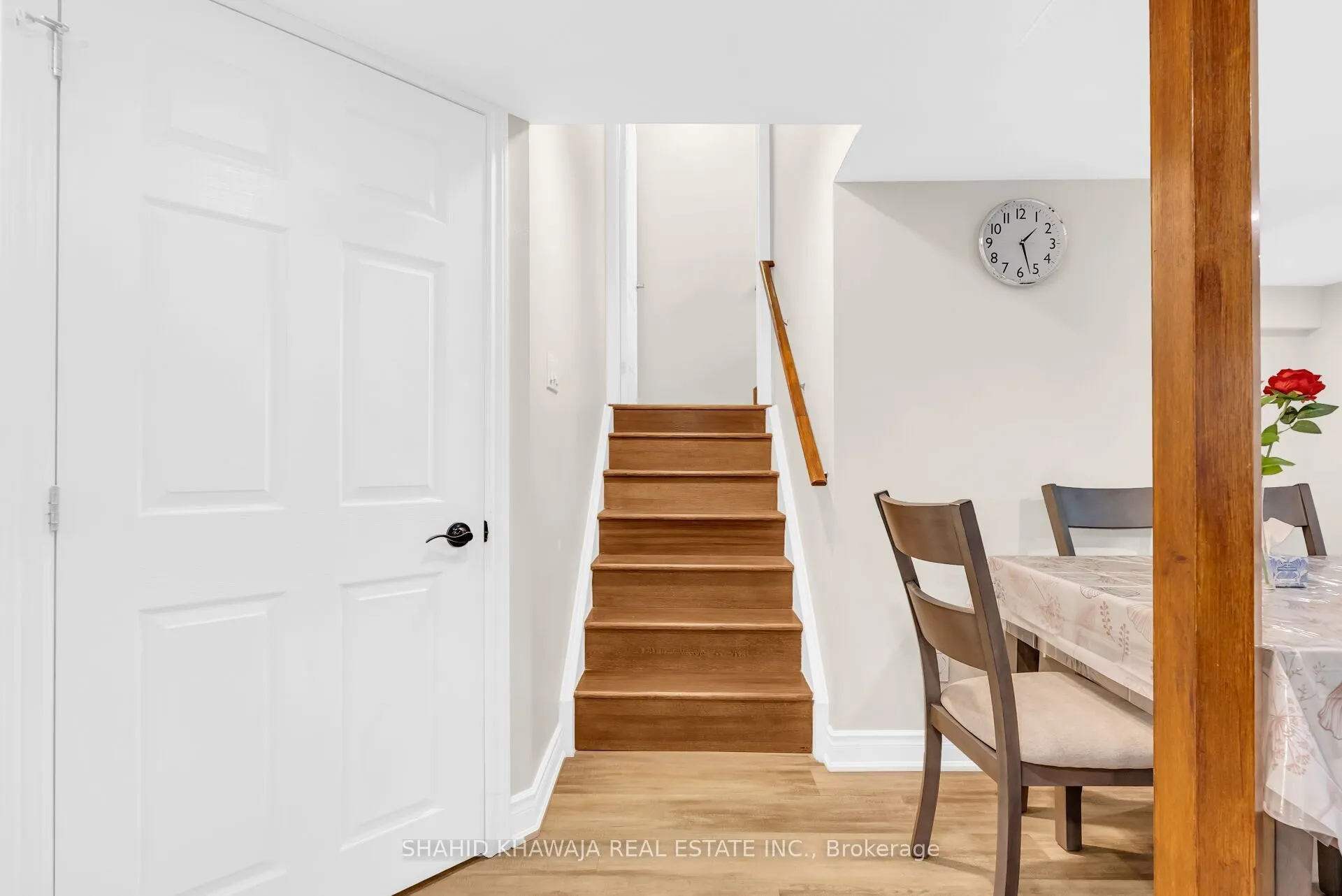 1493 Marshall Crescent