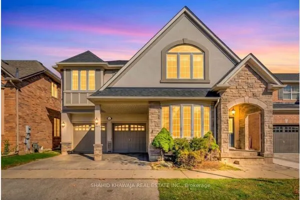1493 Marshall Crescent