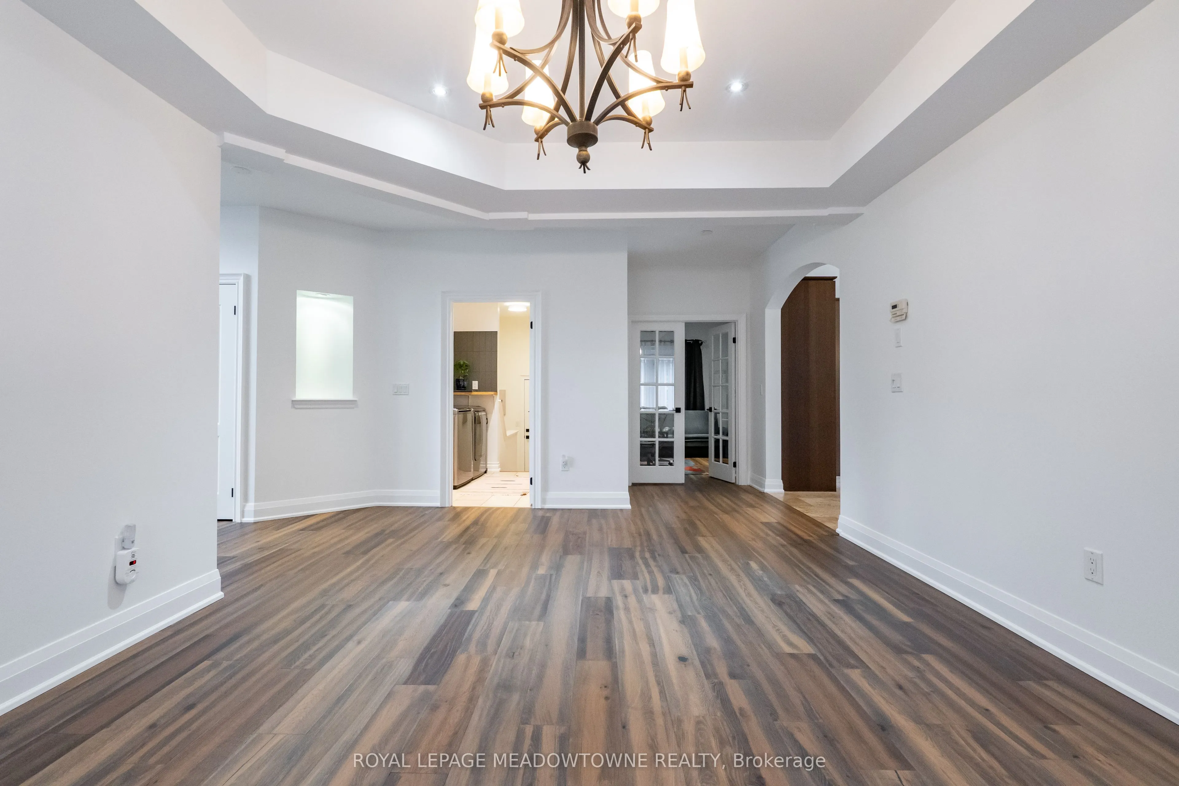 26 Emperor Drive