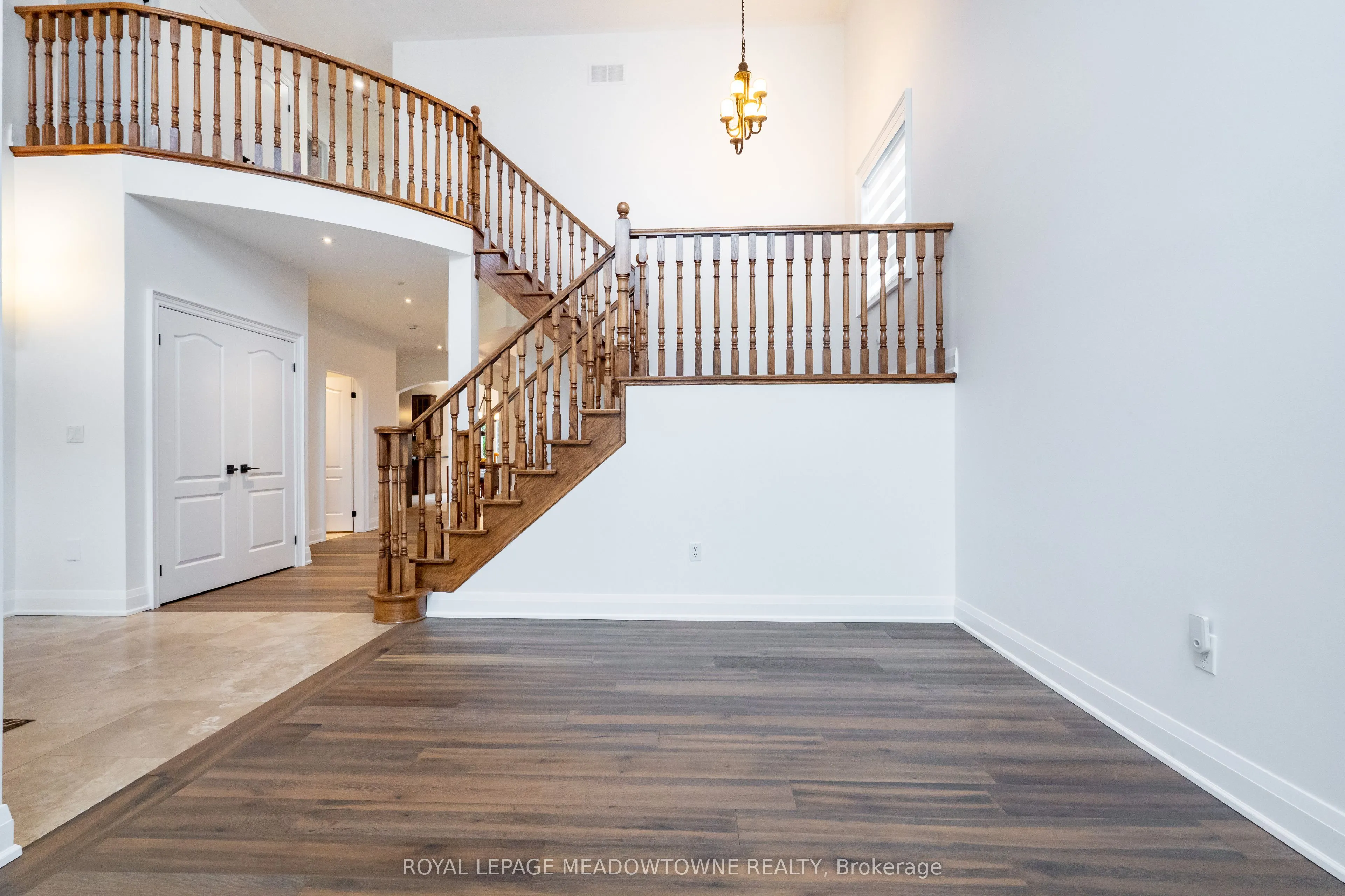 26 Emperor Drive