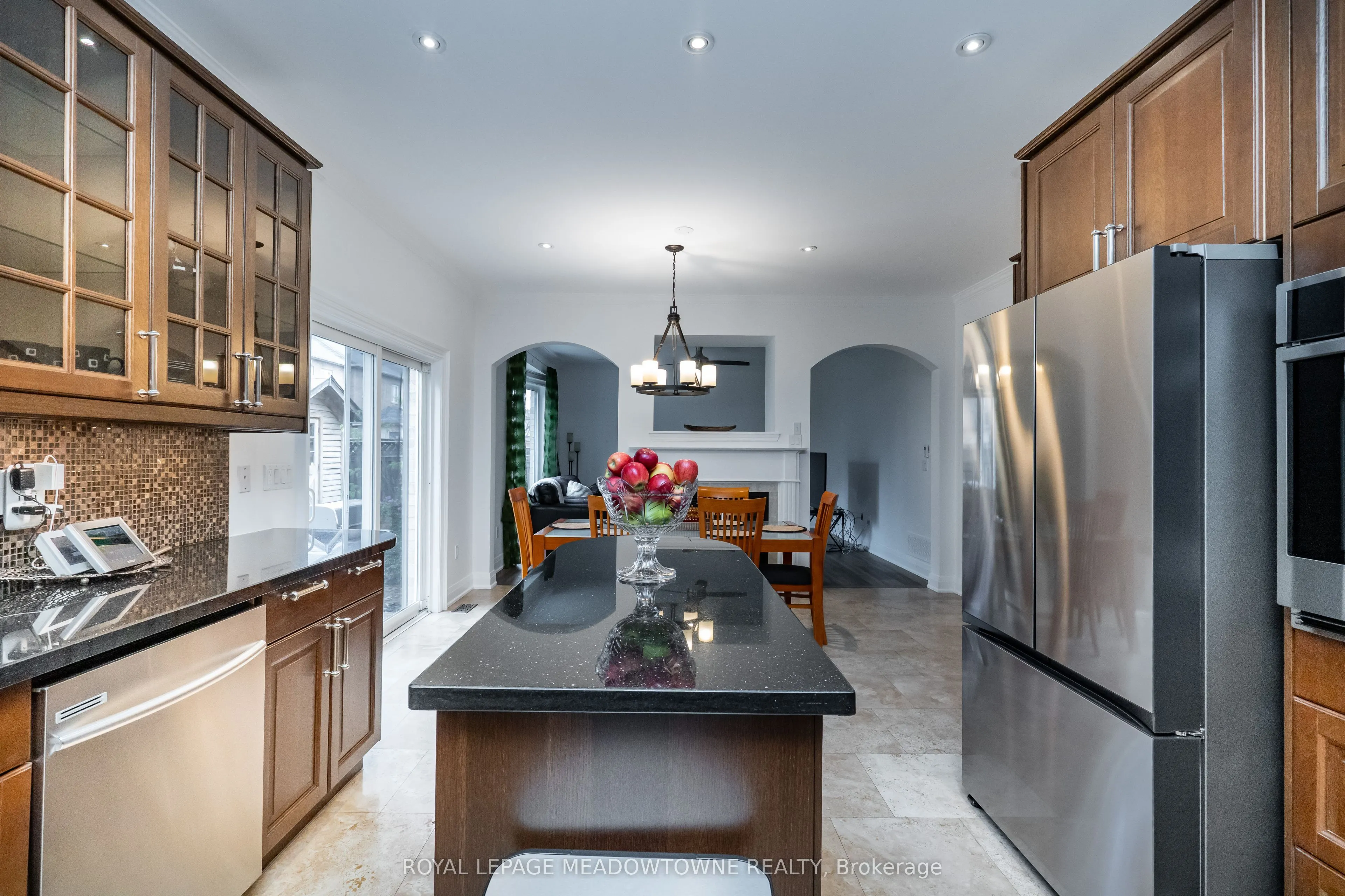 26 Emperor Drive