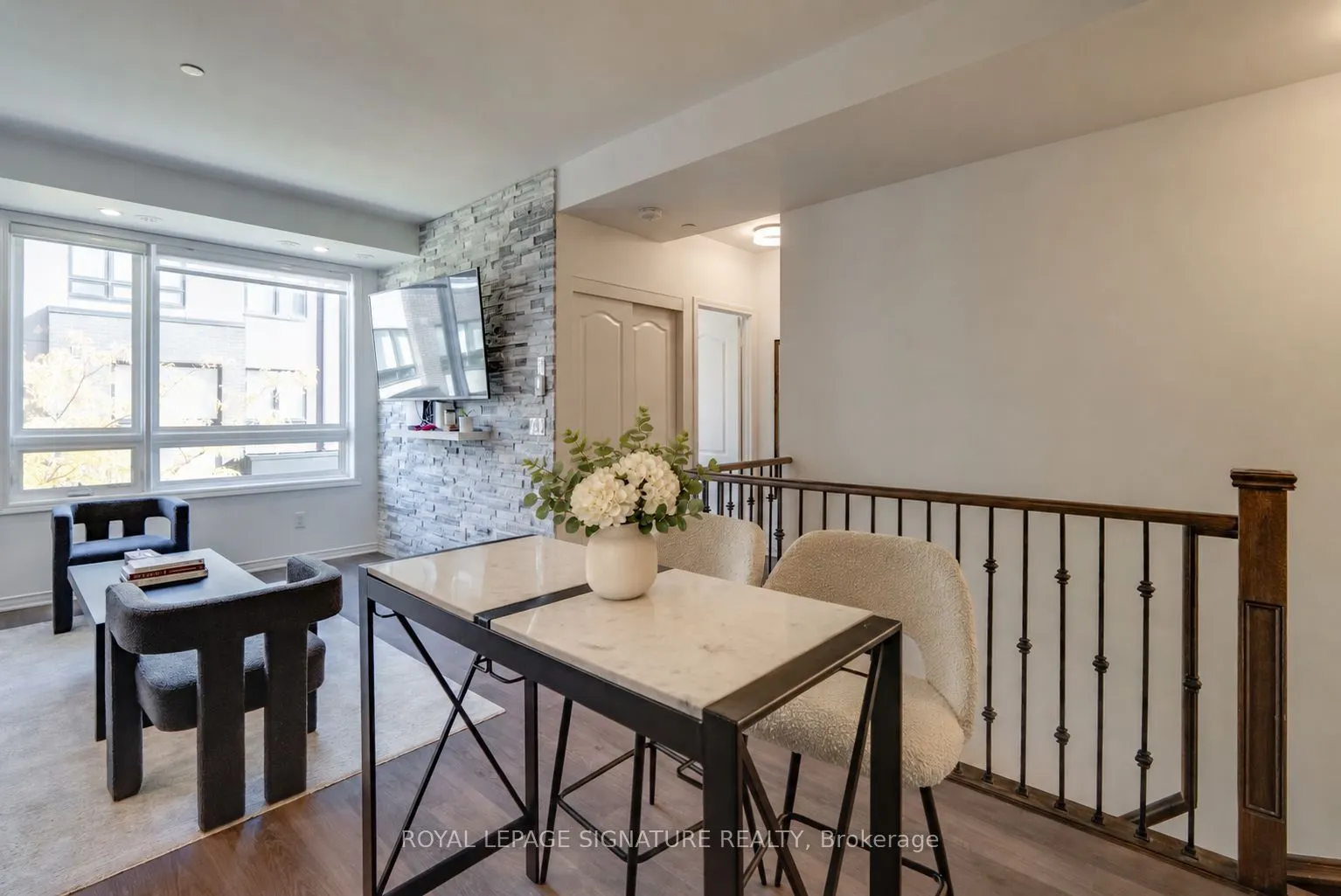1150 Briar Hill Avenue #304