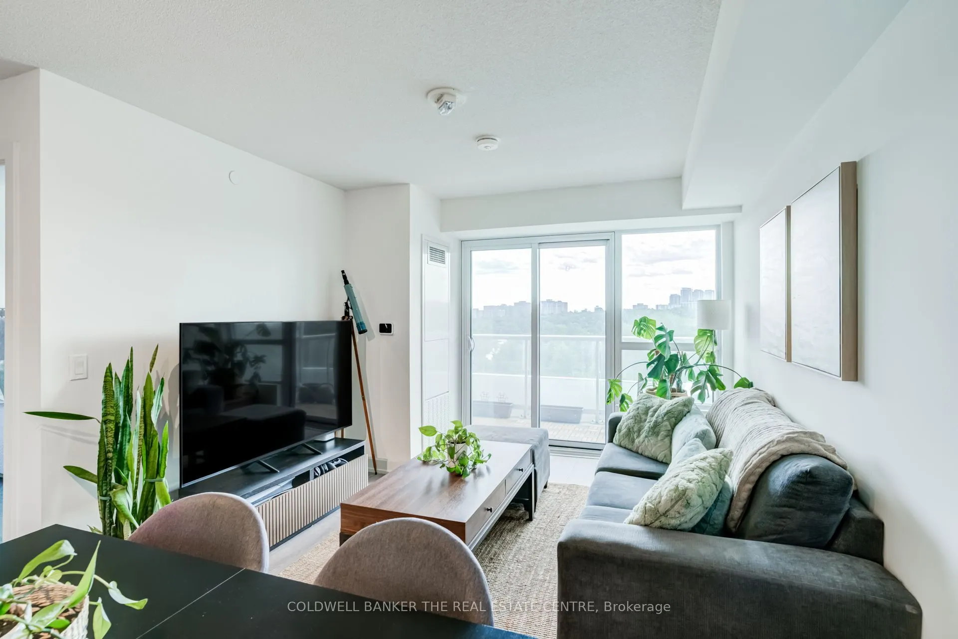10 Wilby Crescent #412