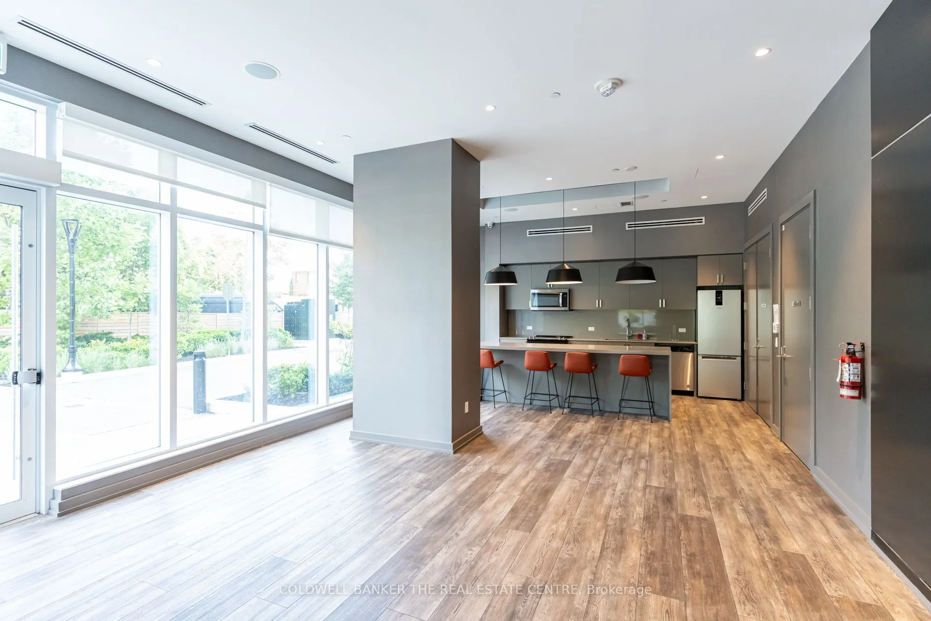 10 Wilby Crescent #412