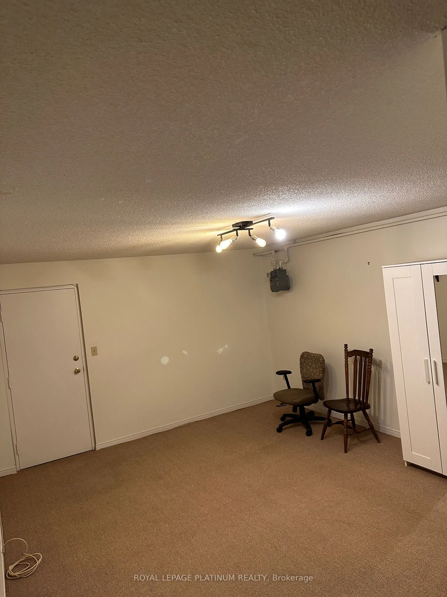 895 Maple Avenue #611